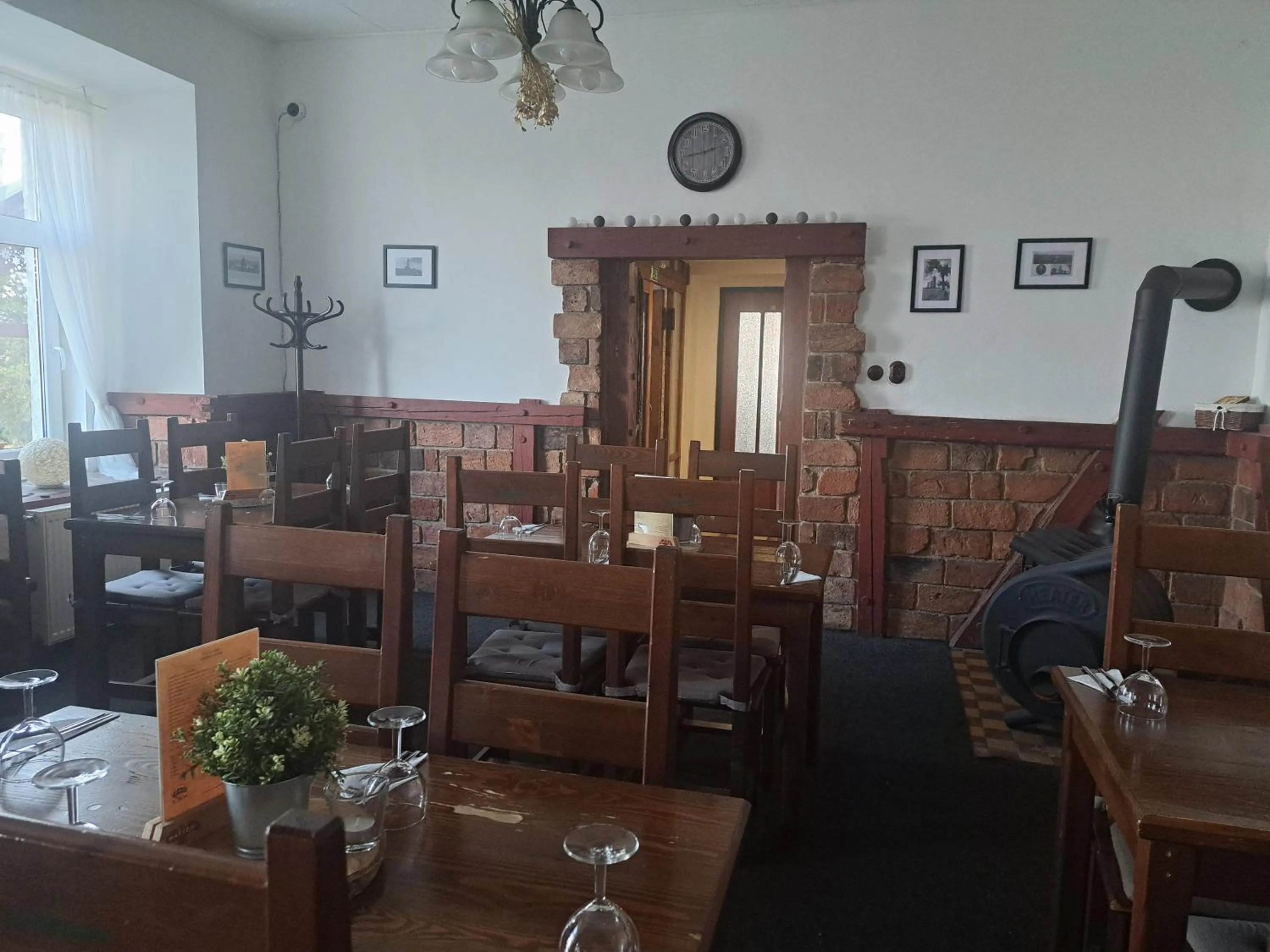 Restaurant/places to eat in Pension U Johnů