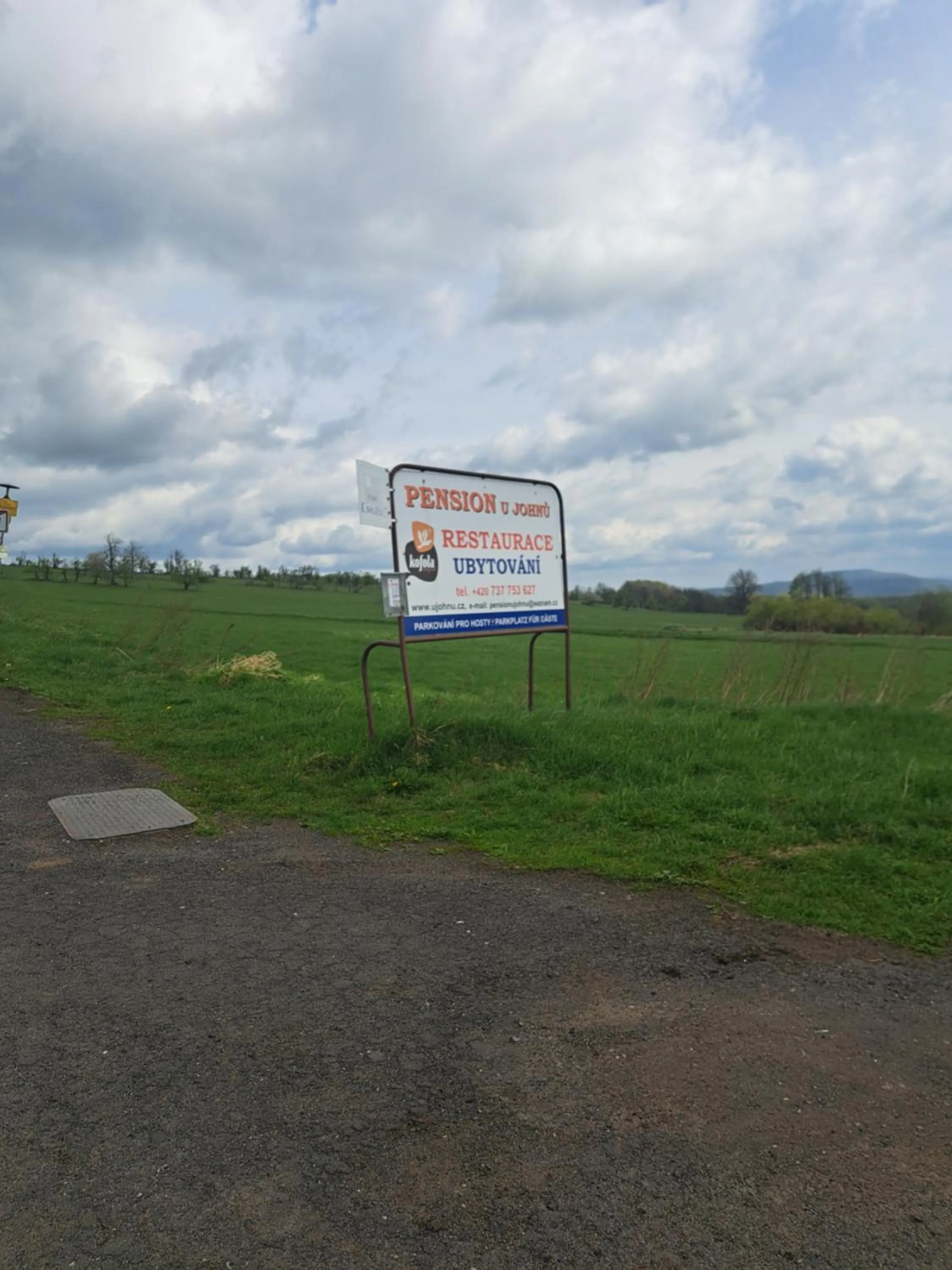 Facade/entrance in Pension U Johnů