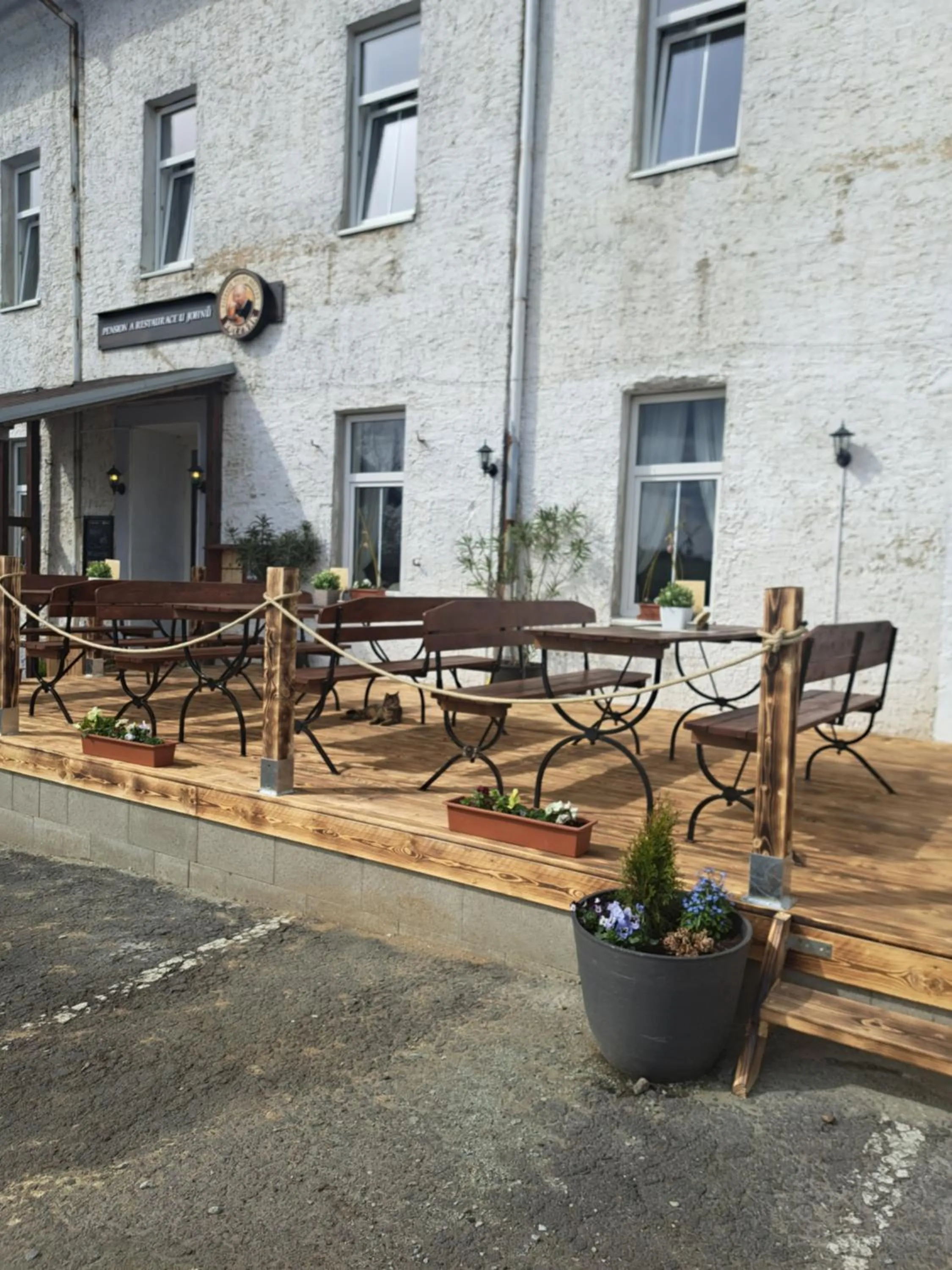 Restaurant/places to eat in Pension U Johnů