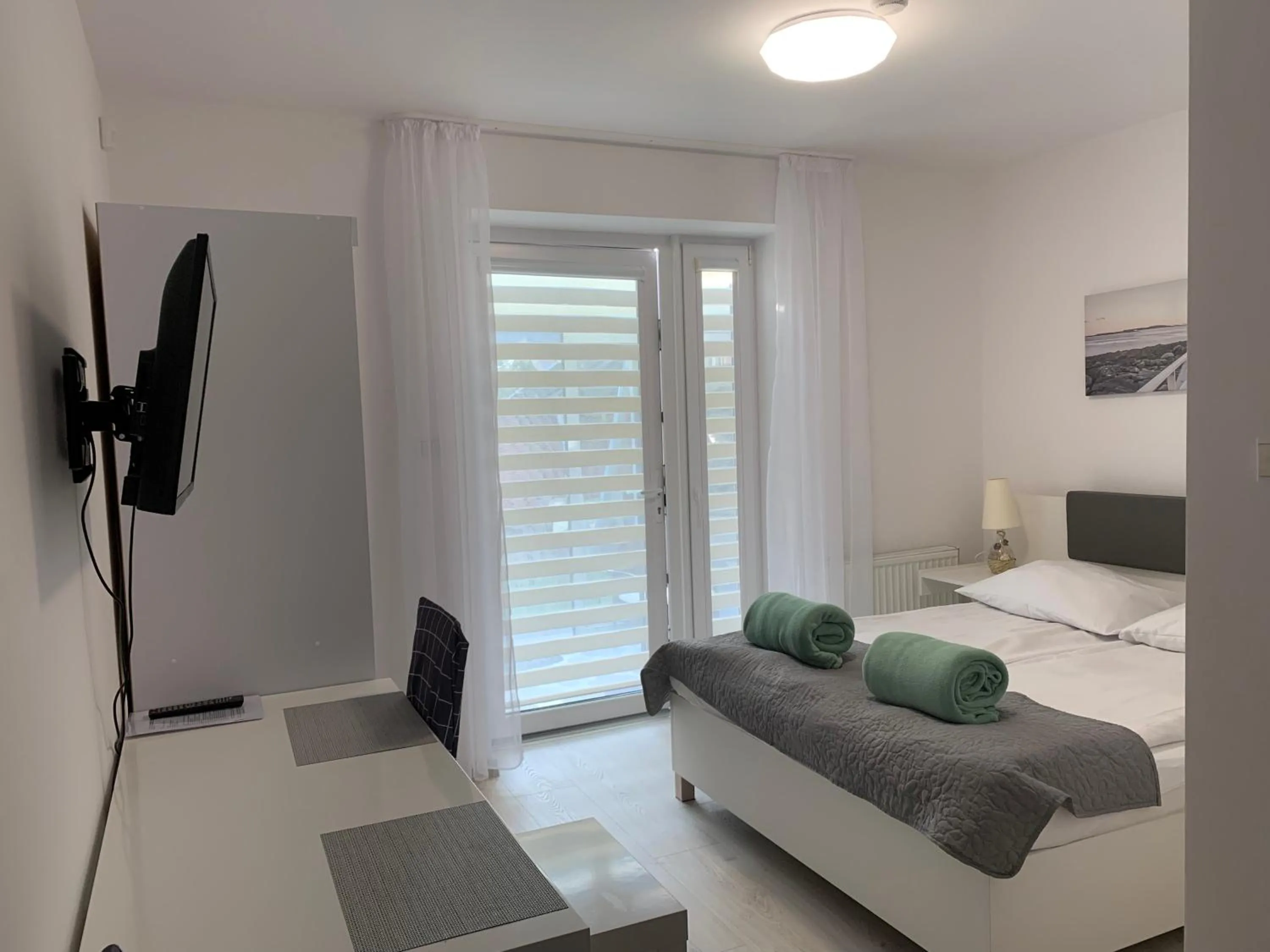 Photo of the whole room, Bed in U Kruszyny