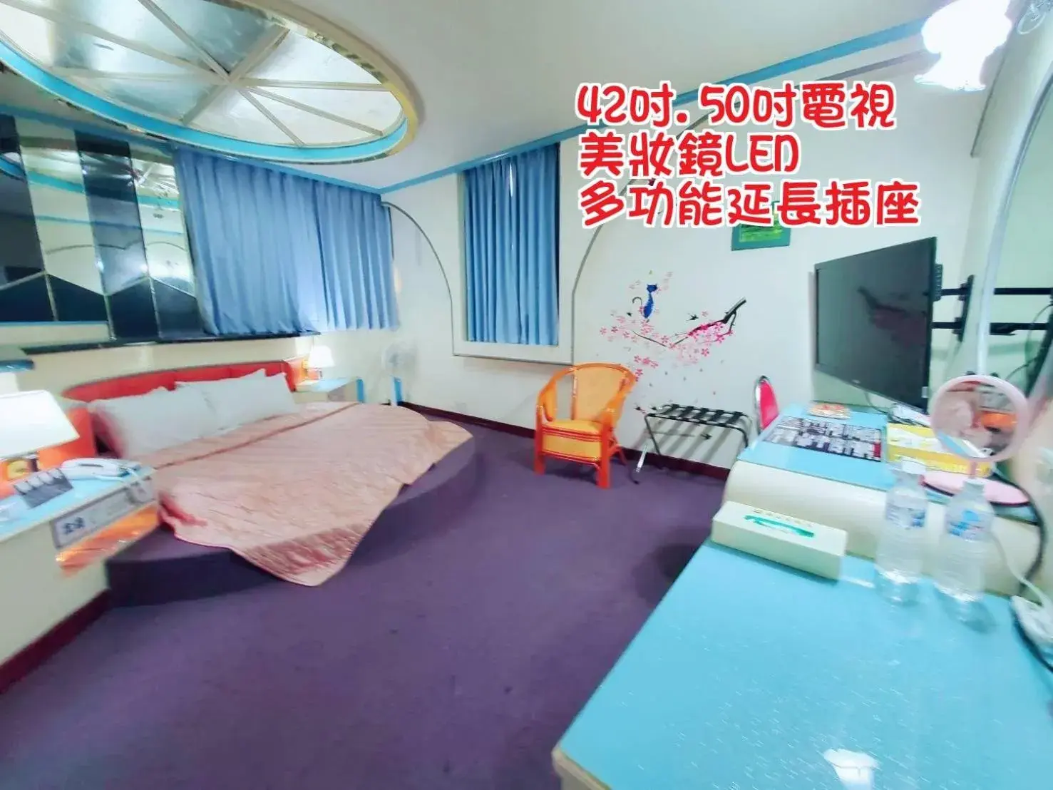 Bed in Hua Ku Hotel Bed in Hua Ku Hotel