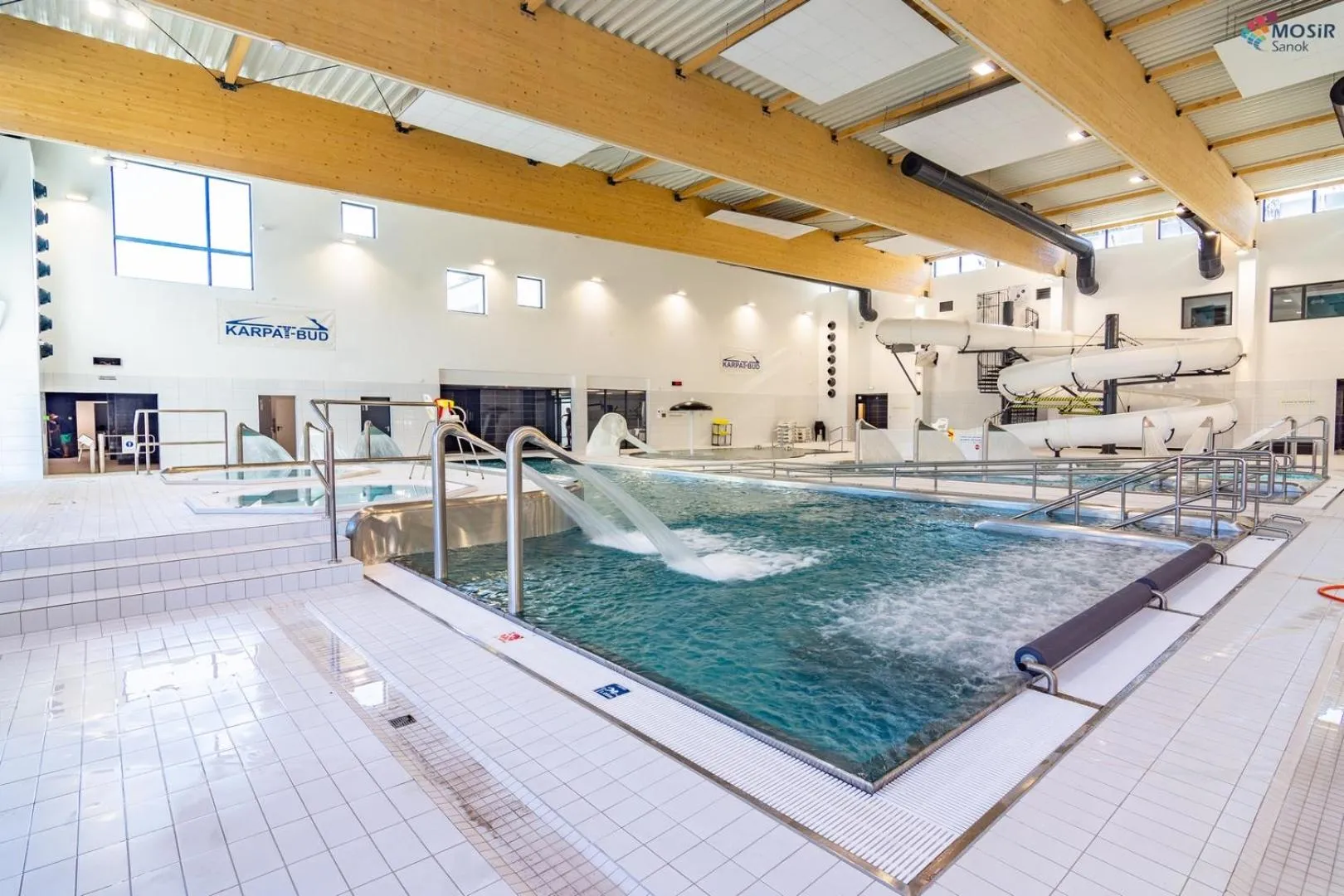 Swimming pool in Dom Sportowca Błonie - MOSiR