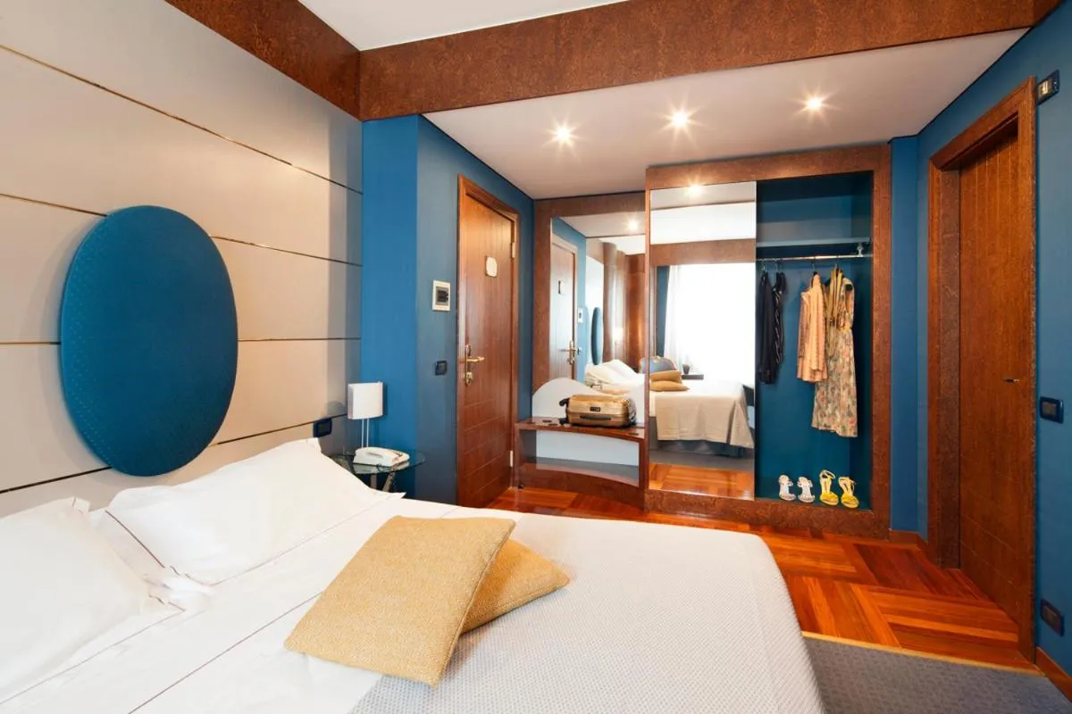 Photo of the whole room, Bed in Arosio Hotel