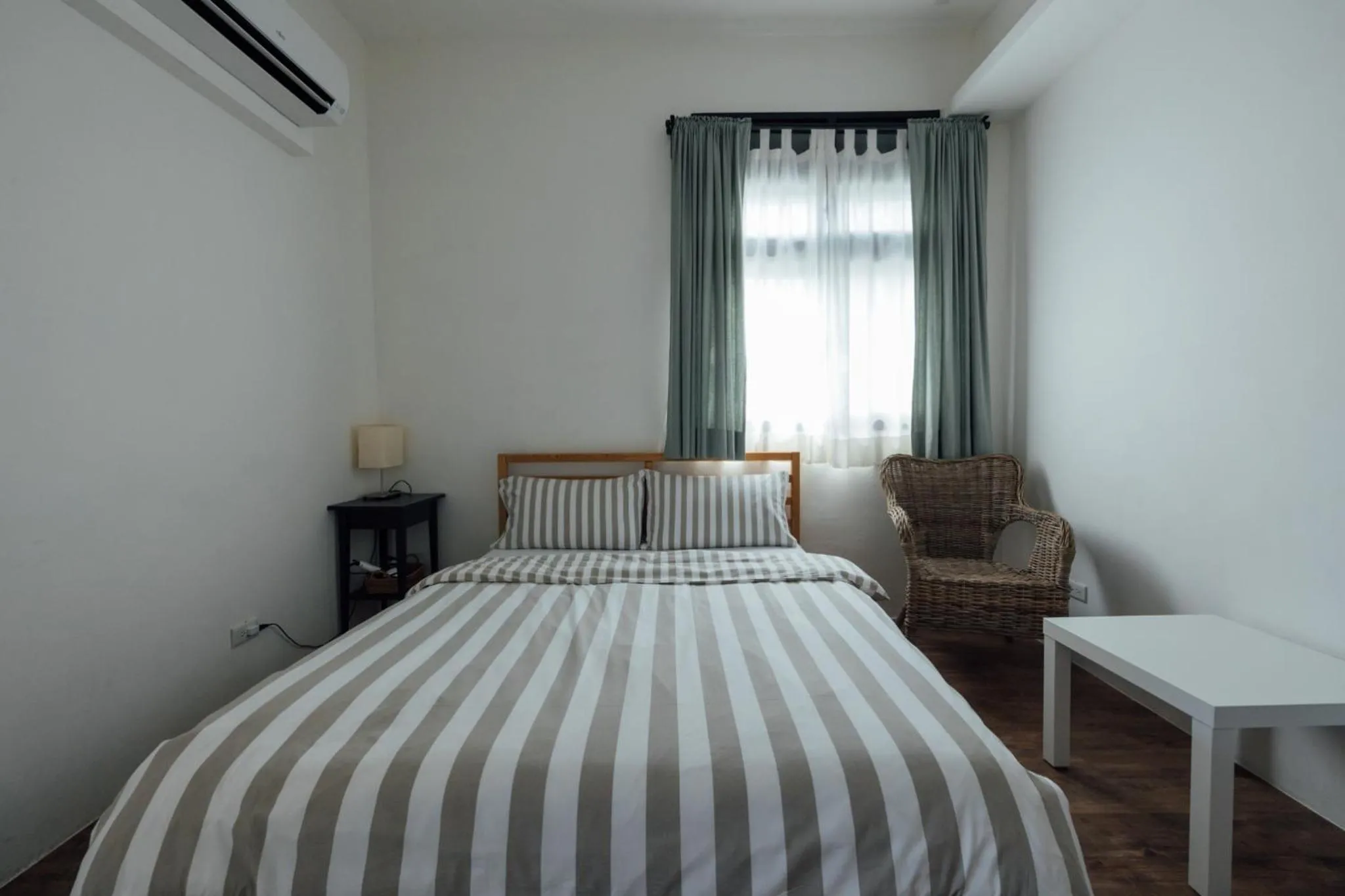 Bed in 5963 Turn Right B&B