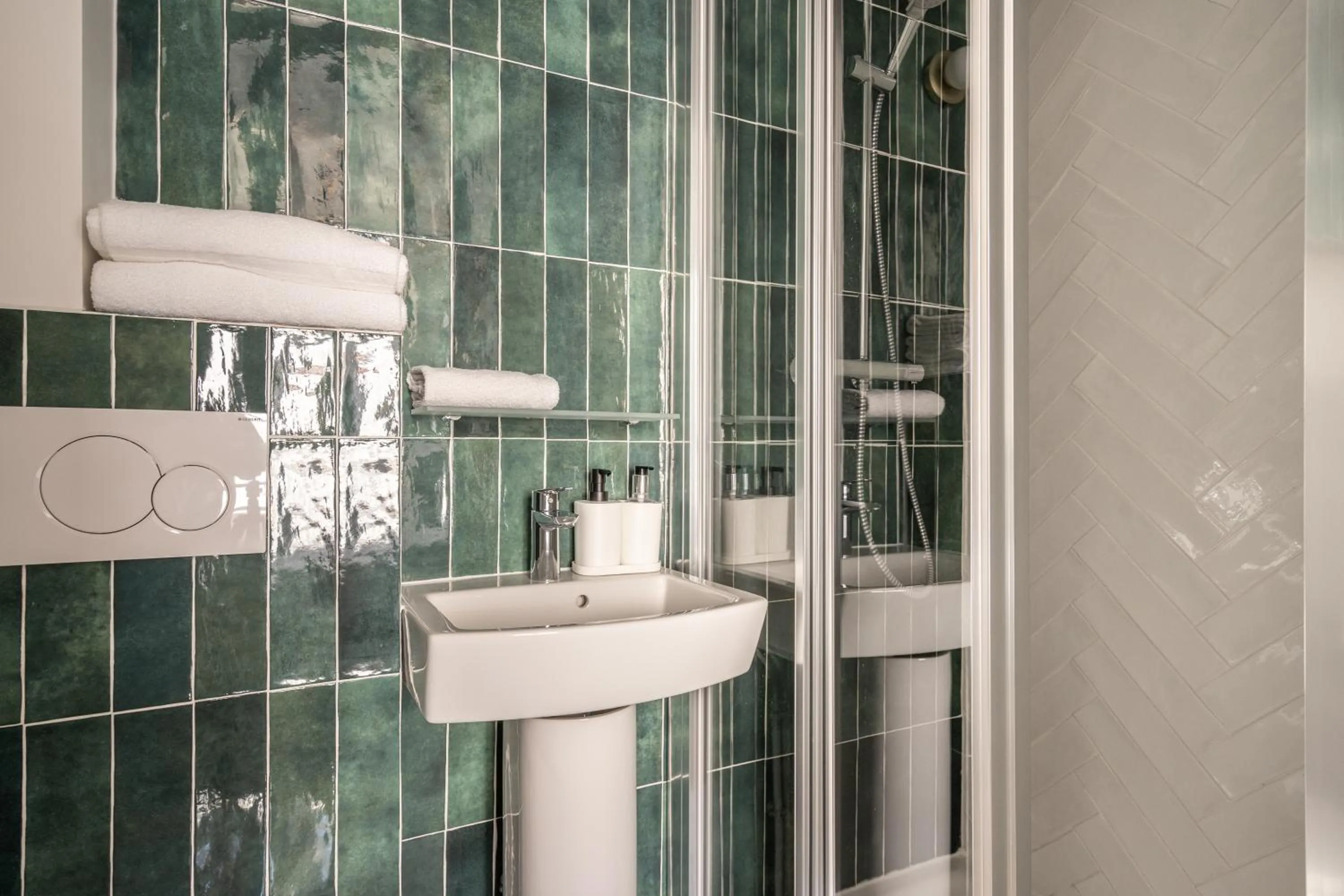 Bathroom in District Nation