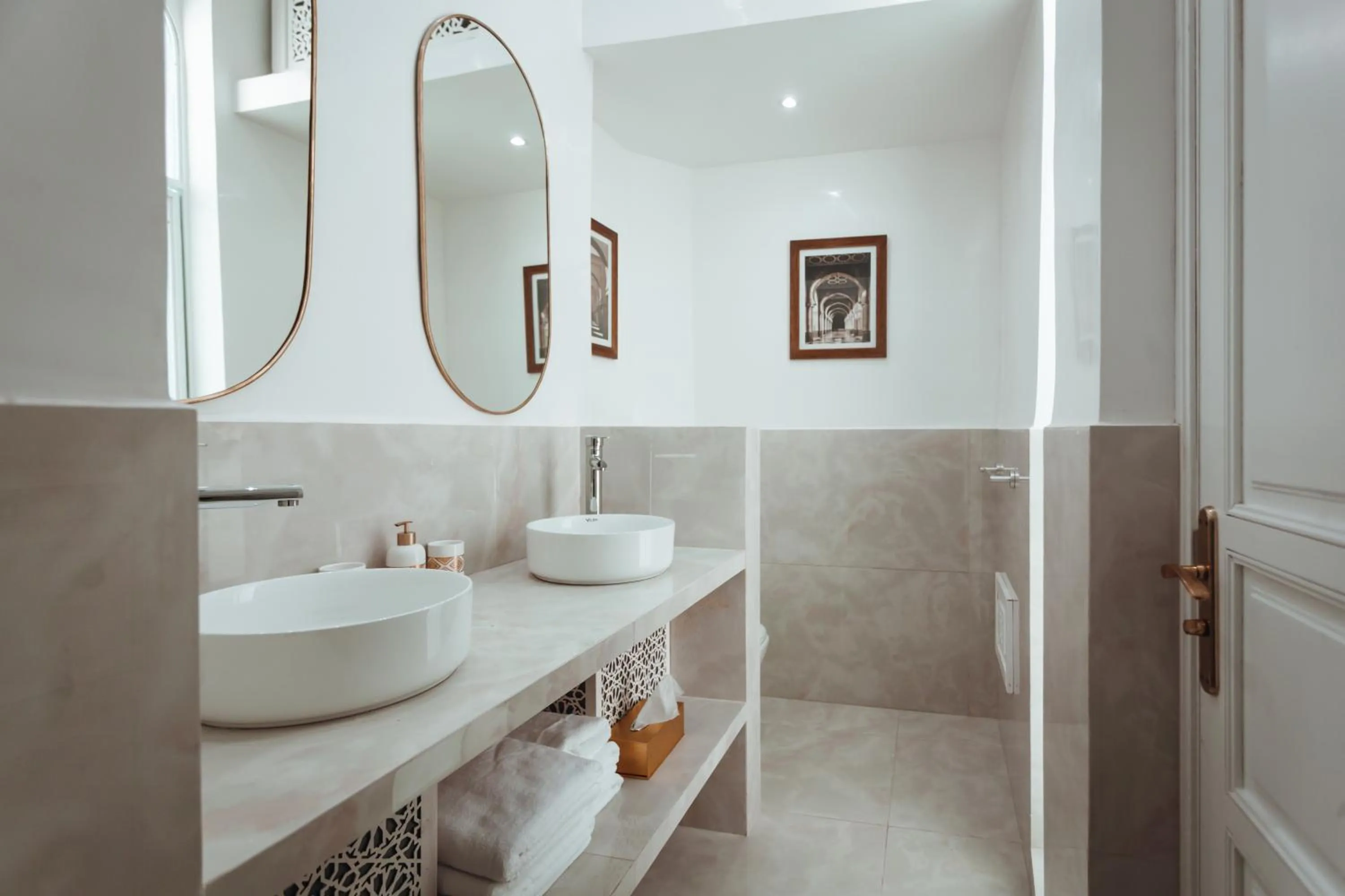 Bathroom in Riad Andallaspa