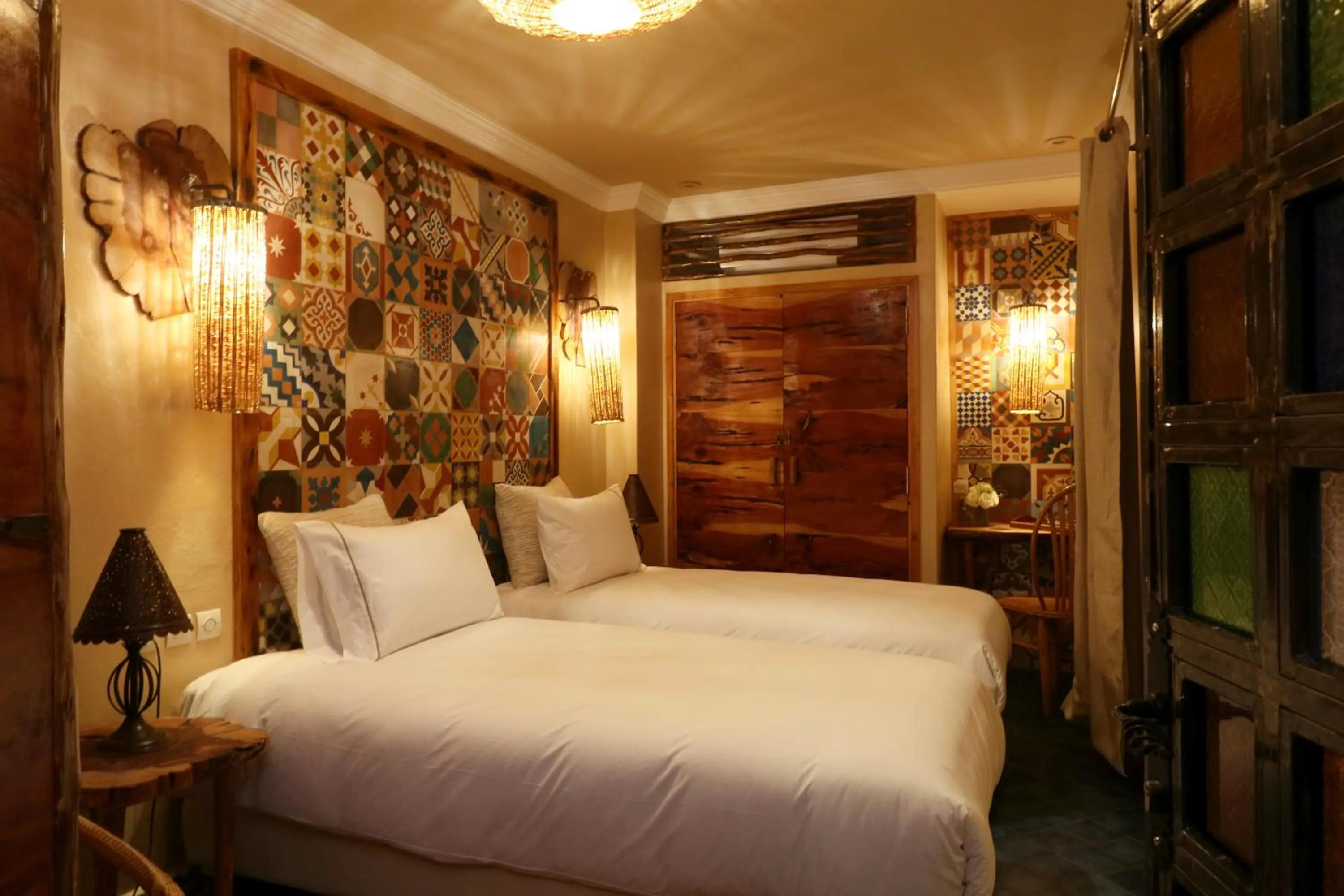 Photo of the whole room, Bed in Riad Andallaspa