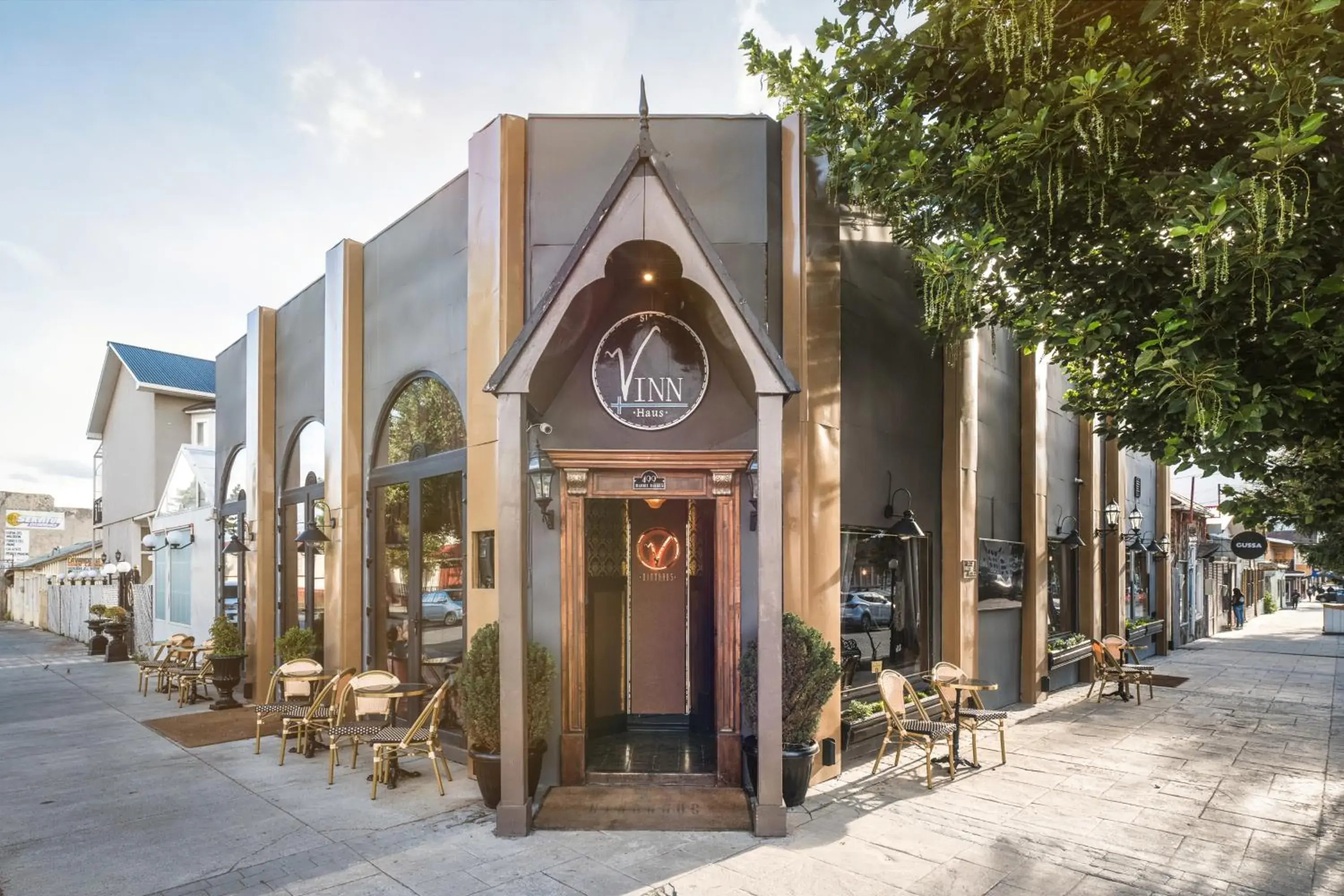 Property building in Vinnhaus Property building in Vinnhaus