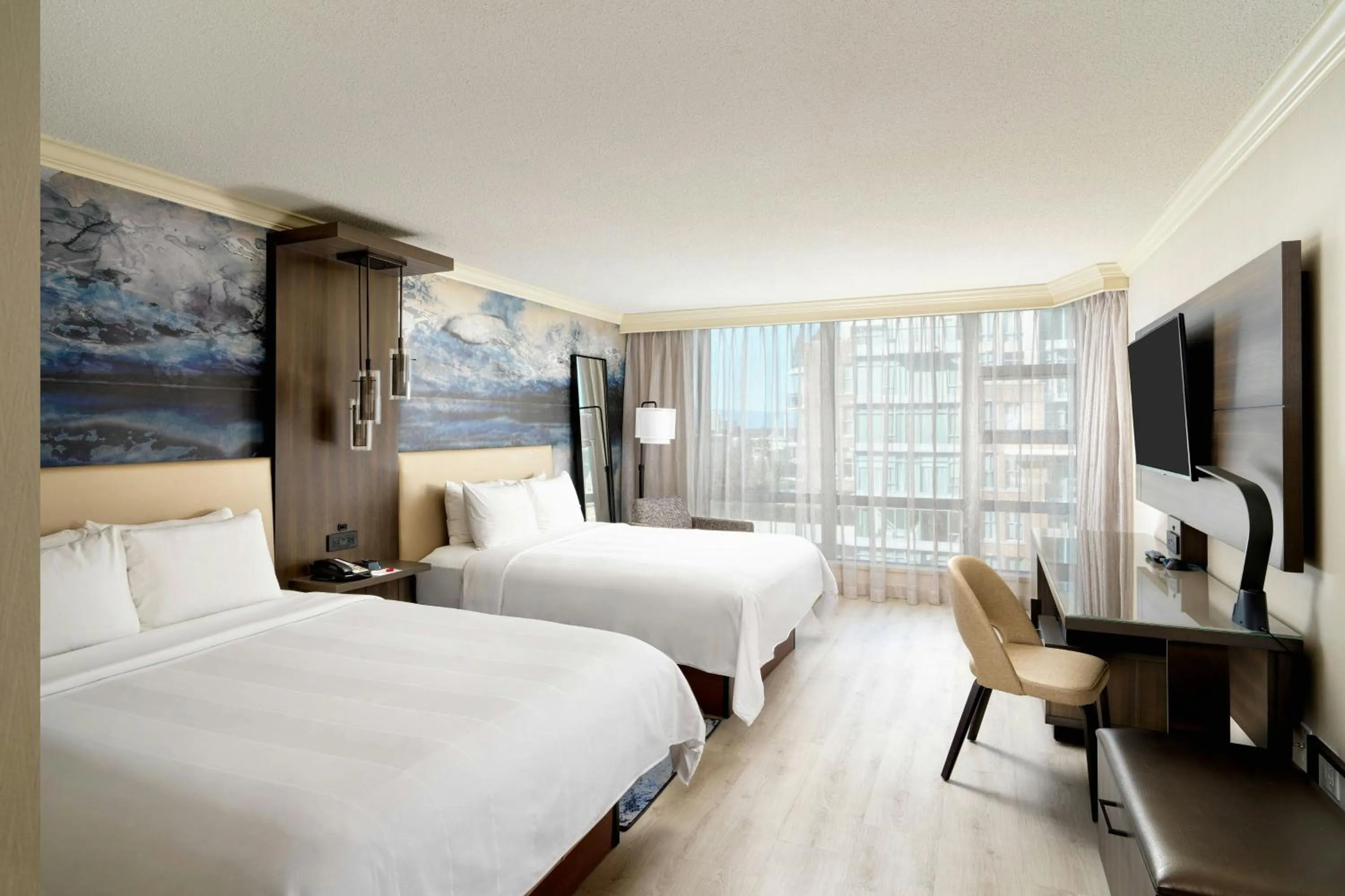 Bedroom, Bed in Victoria Marriott Inner Harbour