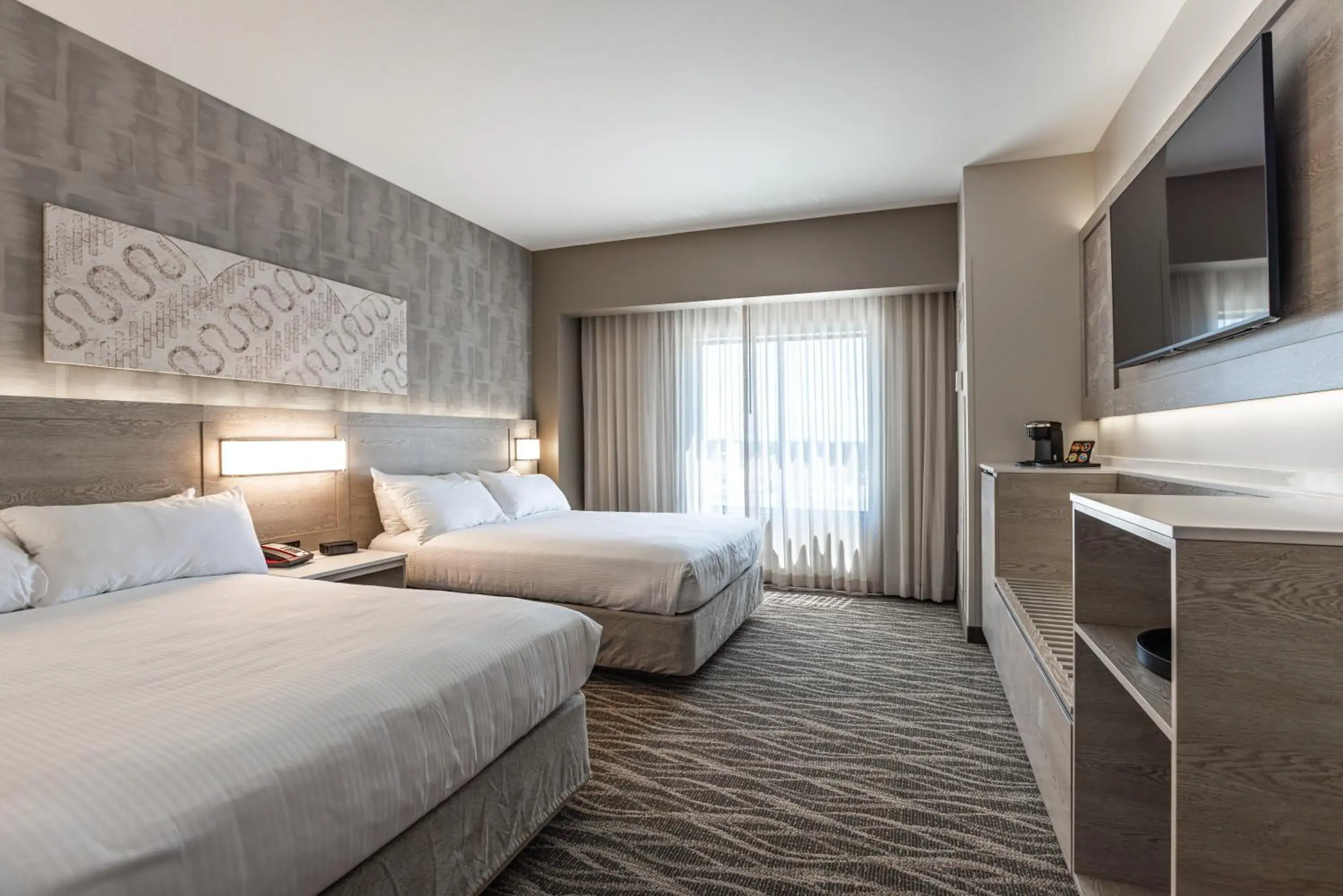 Standard Queen Room with Two Queen Beds - single occupancy in Cherokee Casino West Siloam Springs Resort Standard Queen Room with Two Queen Beds - single occupancy in Cherokee Casino West Siloam Springs Resort