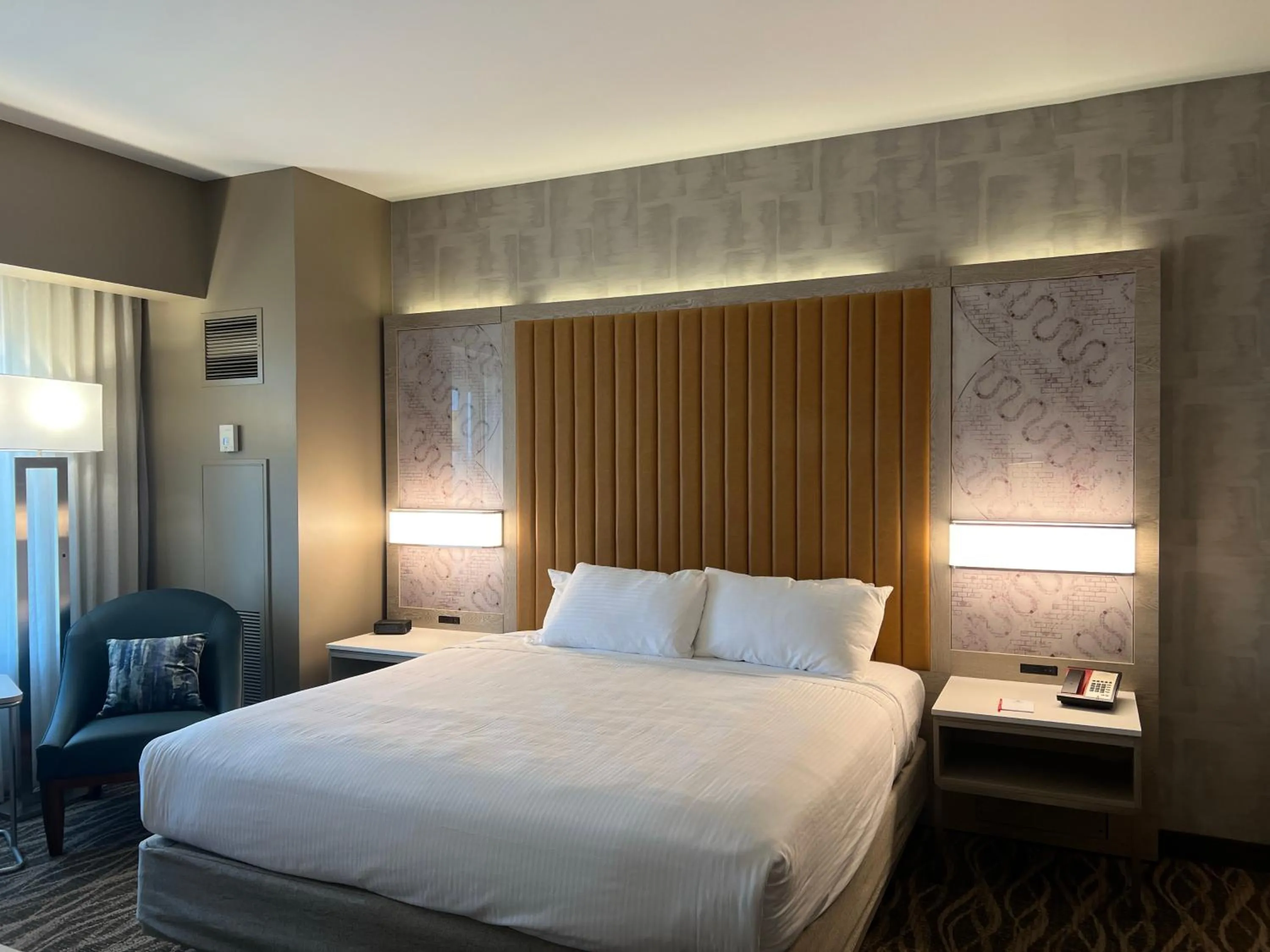 Executive Suite - single occupancy in Cherokee Casino West Siloam Springs Resort