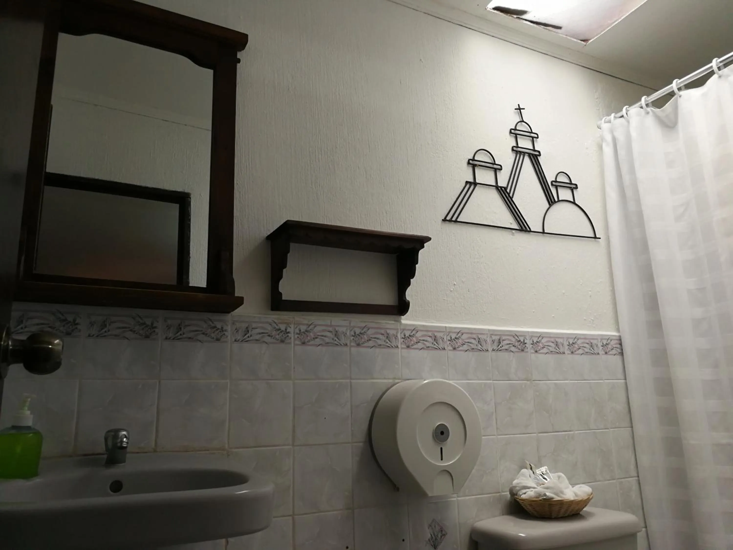 Bathroom in Posada Doña Luisa