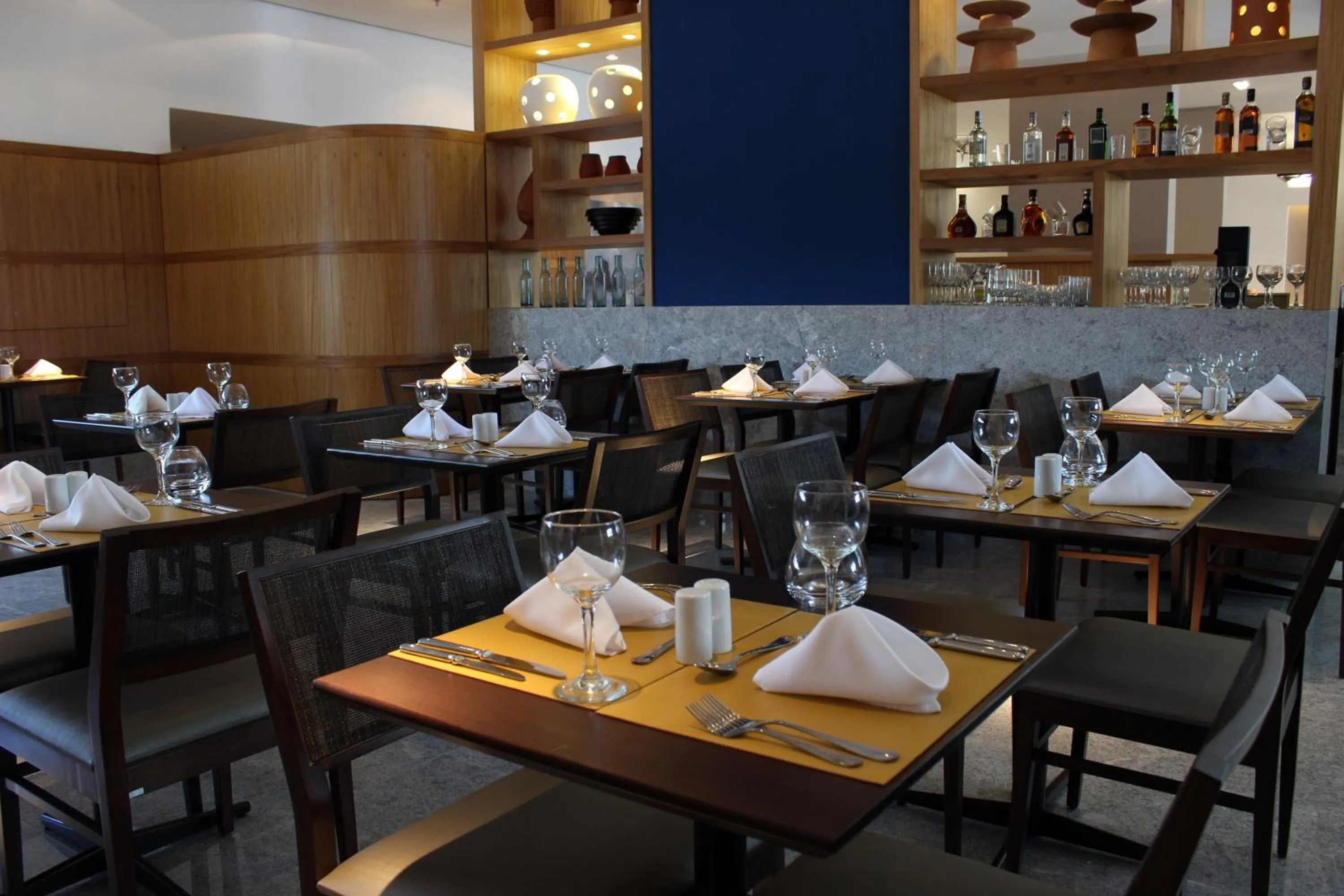 Flat Beach Class Executive