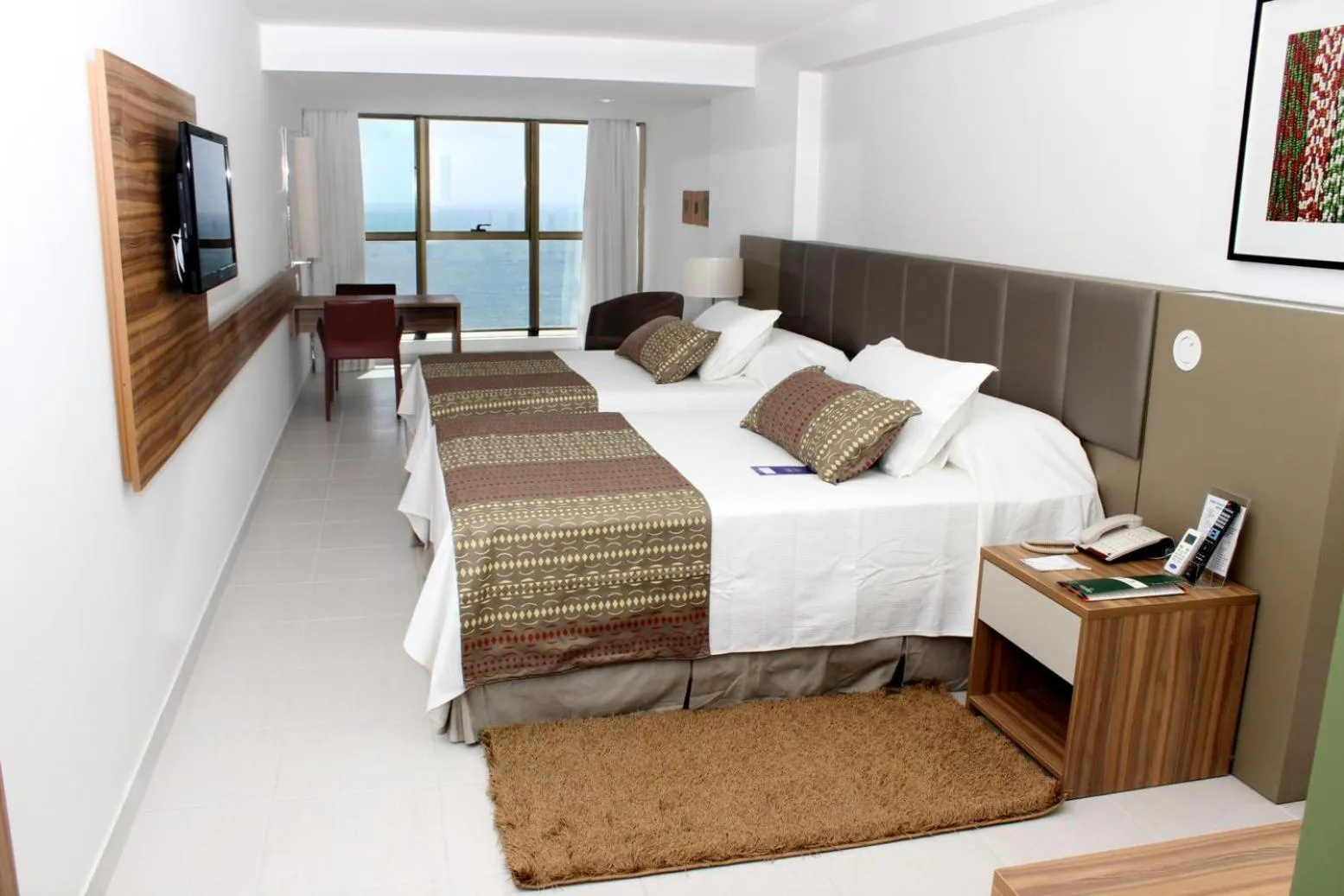 Photo of the whole room, Bed in Flat Beach Class Executive