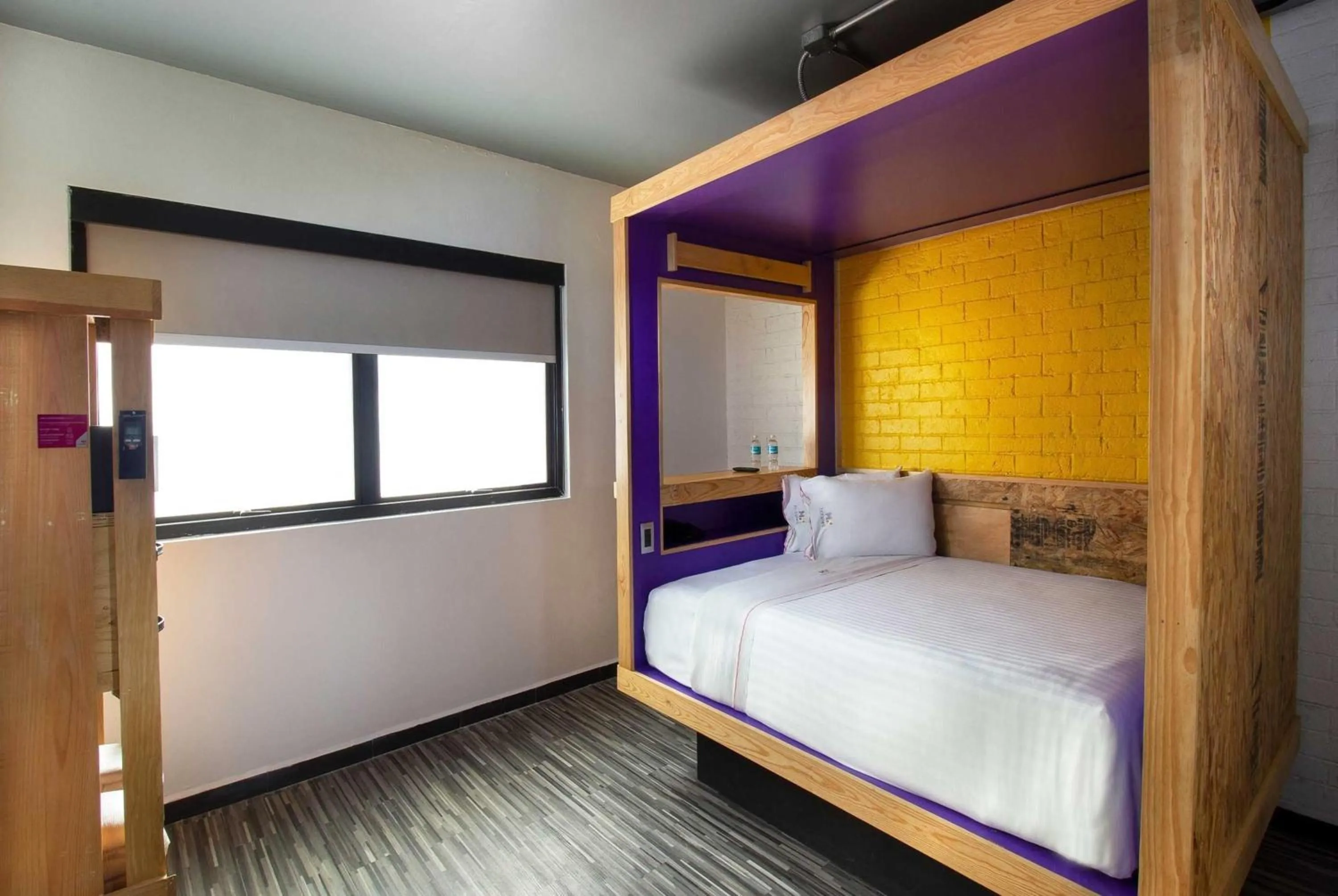 Photo of the whole room, Bed in Hotel MX mas roma CDMX, Trademark Collection by Wyndham