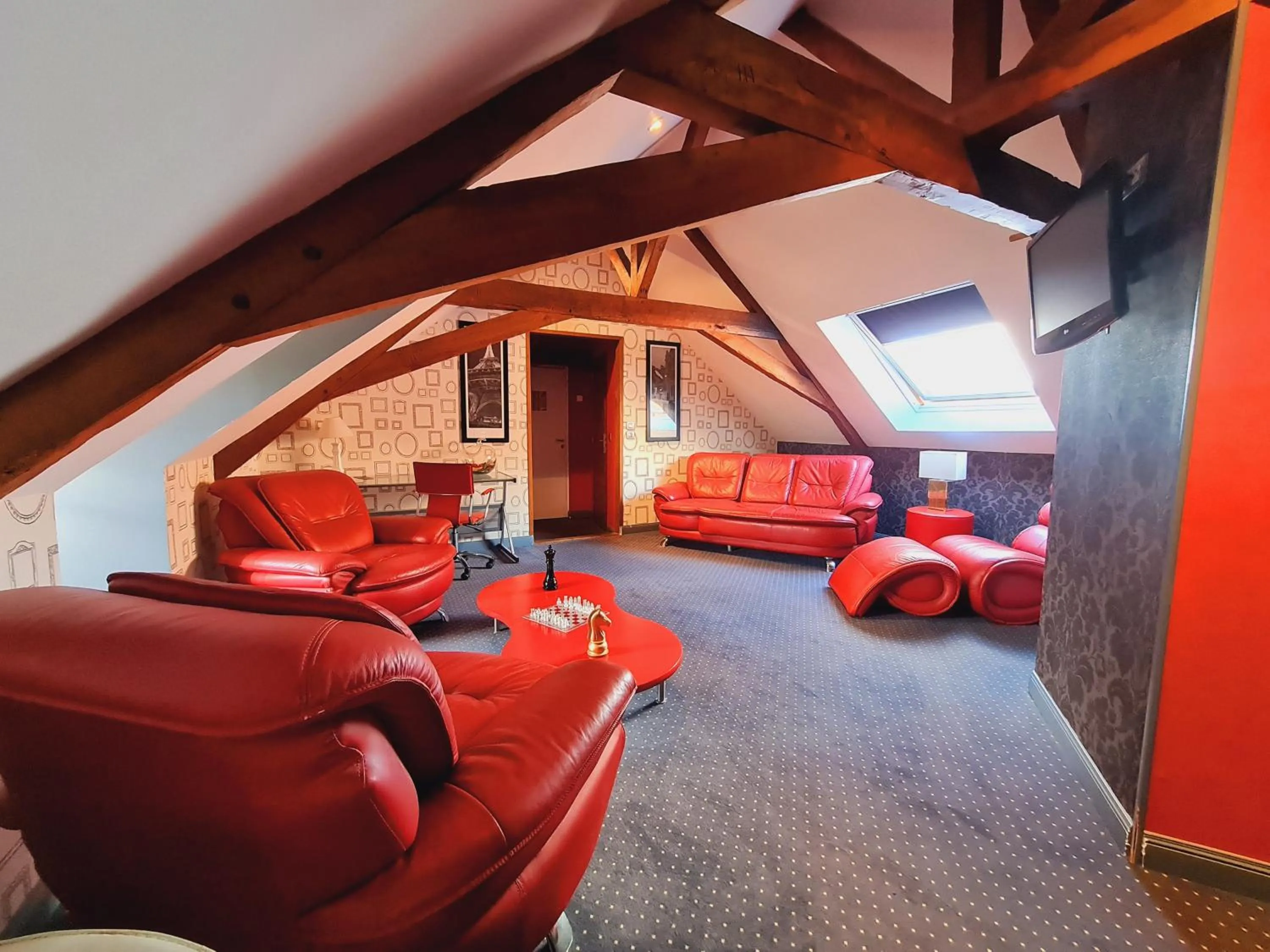 Photo of the whole room in Châtellerie De Schoebeque