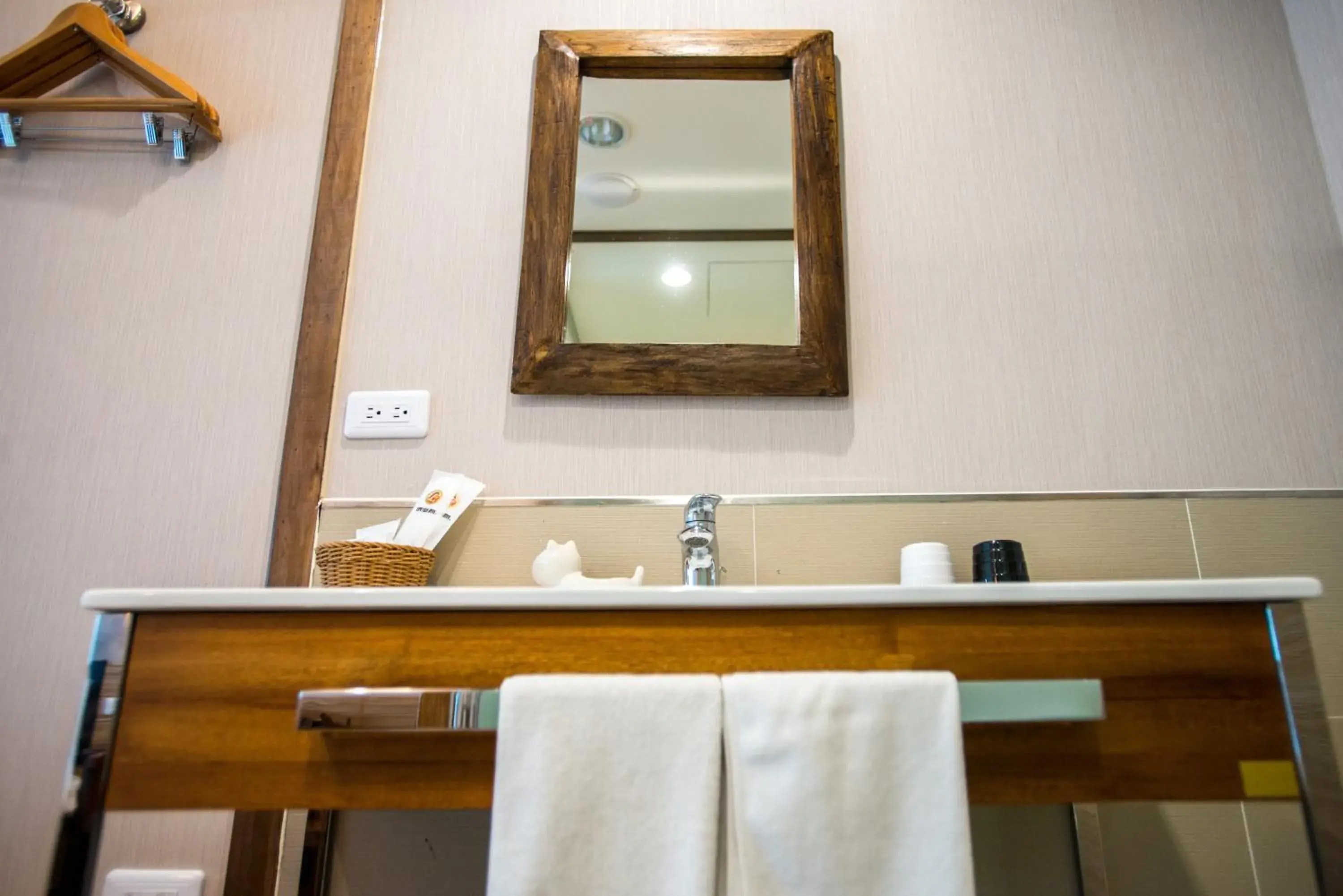 towels, Bathroom in TAINAN JULIE'S GARDEN