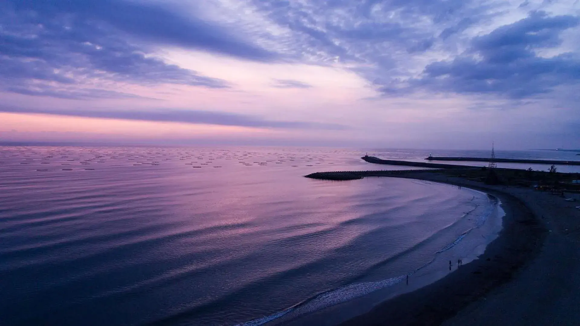 Beach, Sunrise/Sunset in TAINAN JULIE'S GARDEN