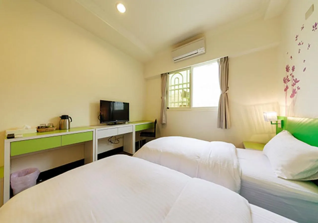 Bedroom, Bed in Backpacker B&B