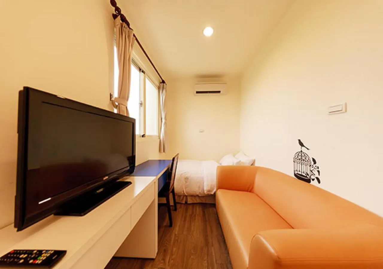 TV and multimedia, Bed in Backpacker B&B