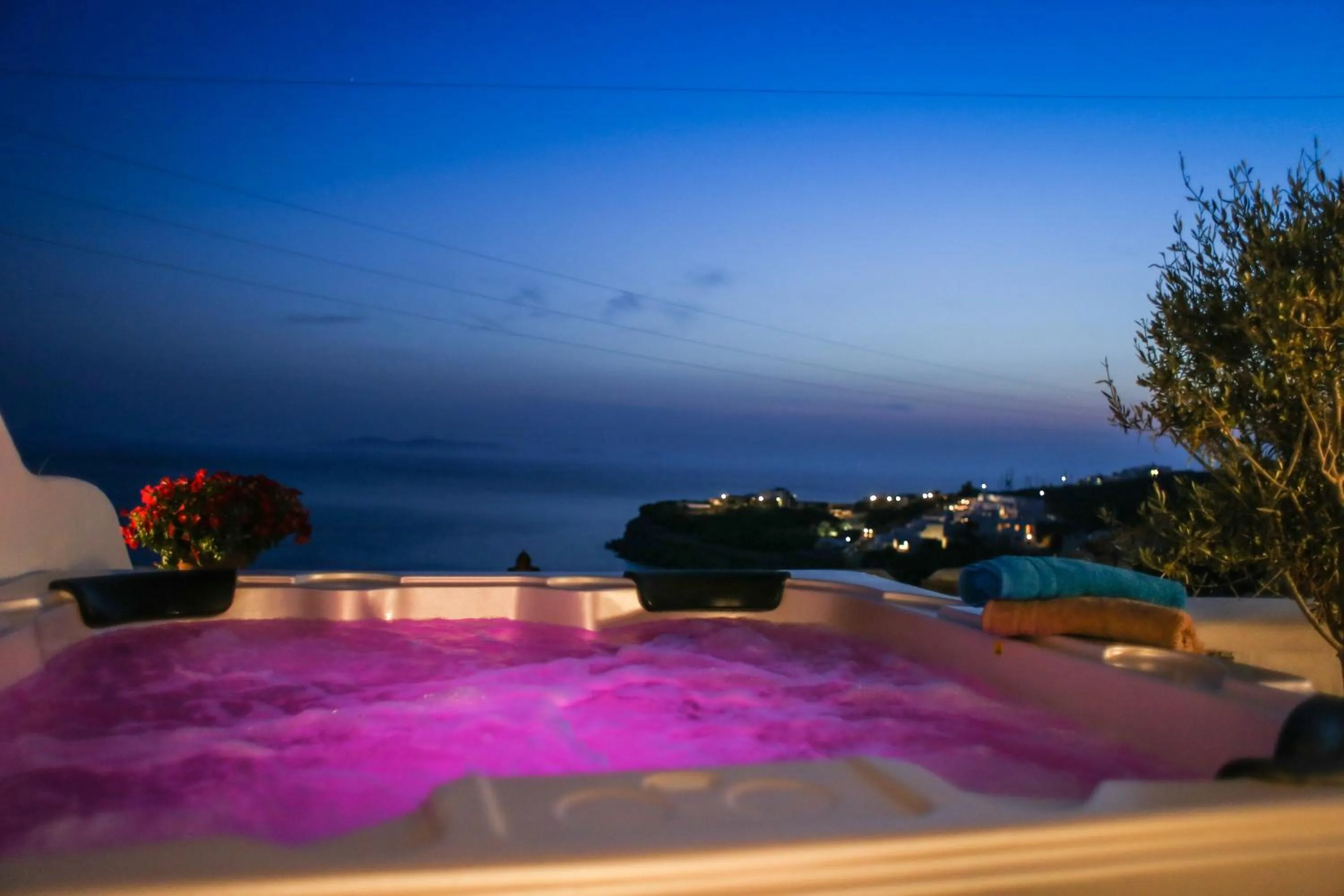 Hot Tub in Villa Elina suites and more
