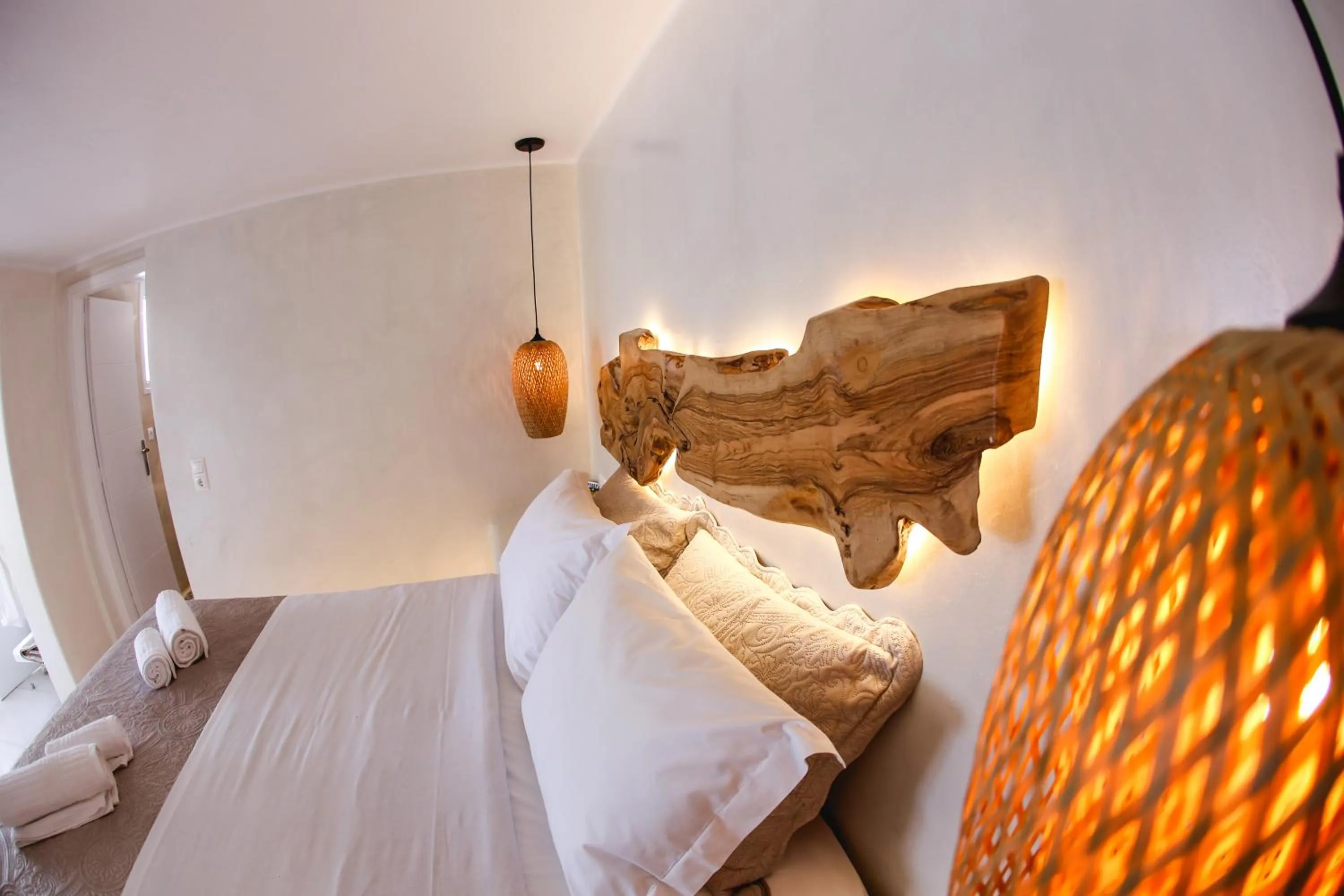 Bed in Villa Elina suites and more