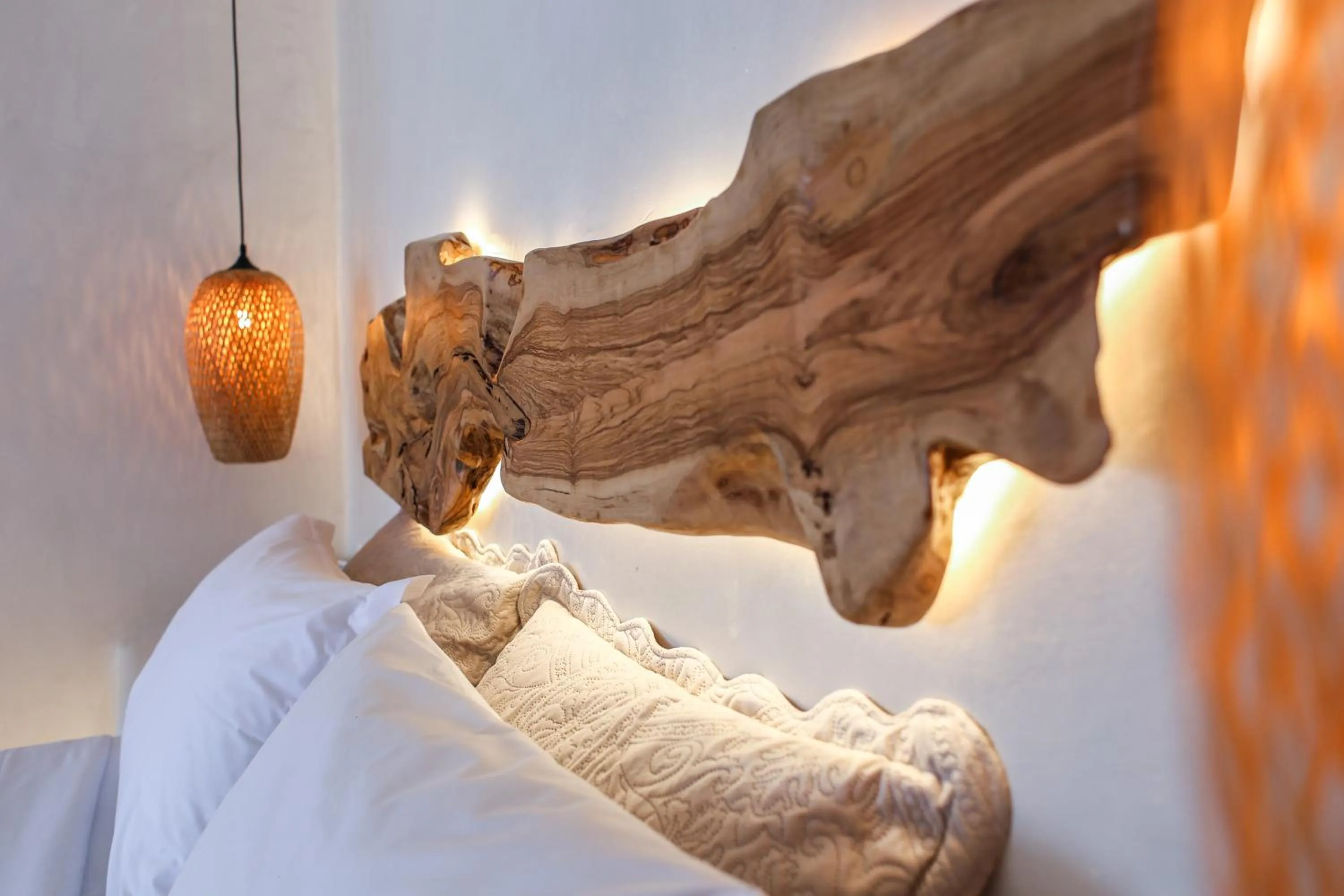 Bed in Villa Elina suites and more