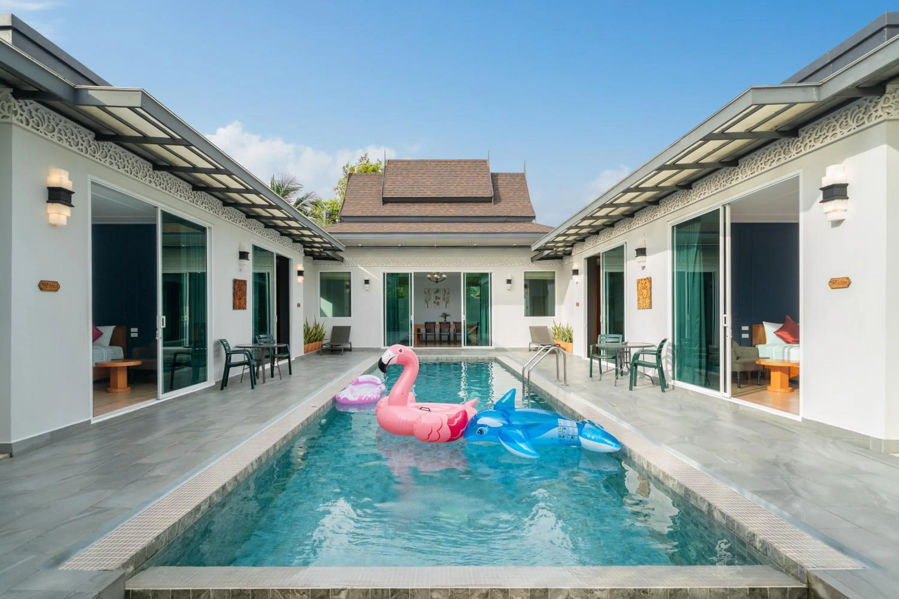 Swimming pool in Phuket La Siesta Pool Villas & Pool Access Rooms