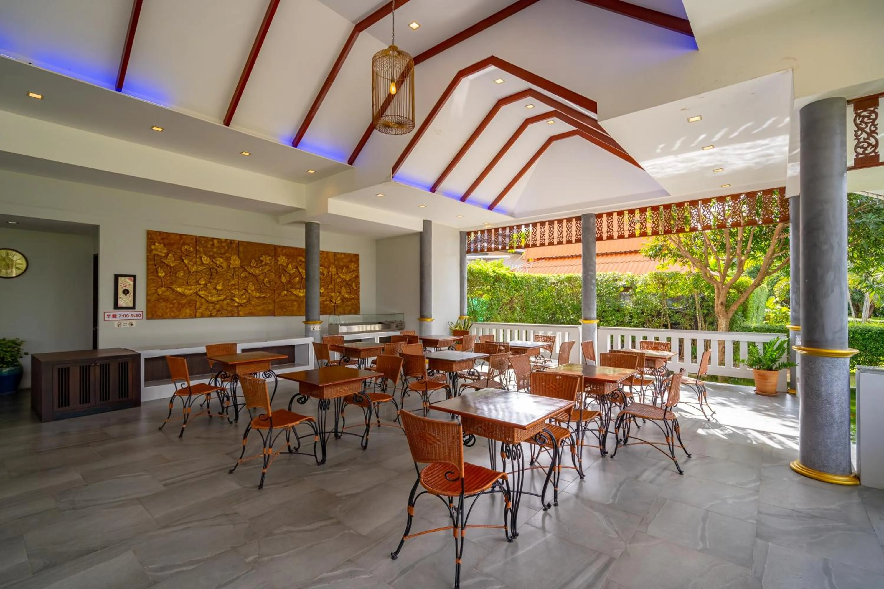 Lobby or reception in Phuket La Siesta