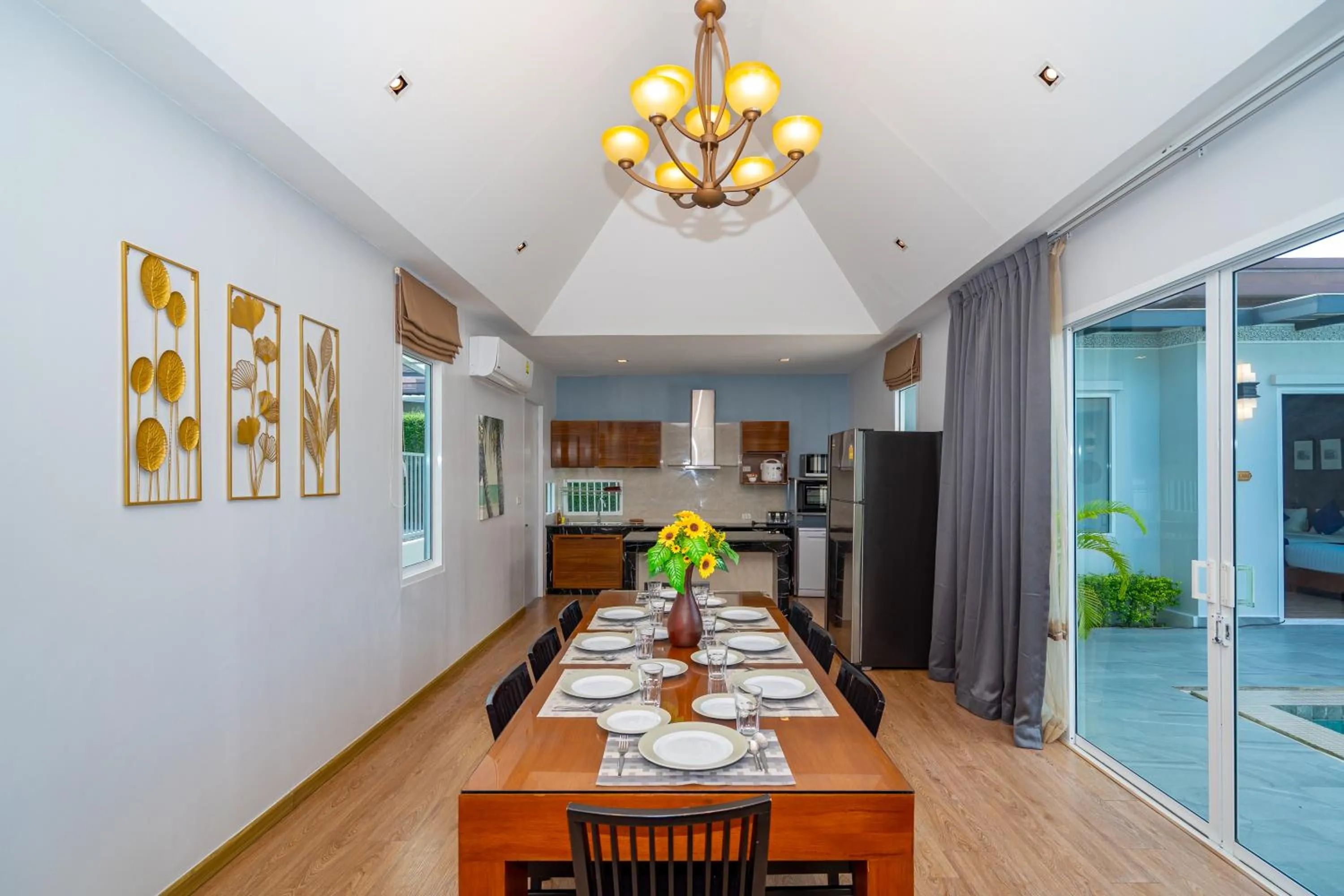 Kitchen or kitchenette in The Orchid Villa