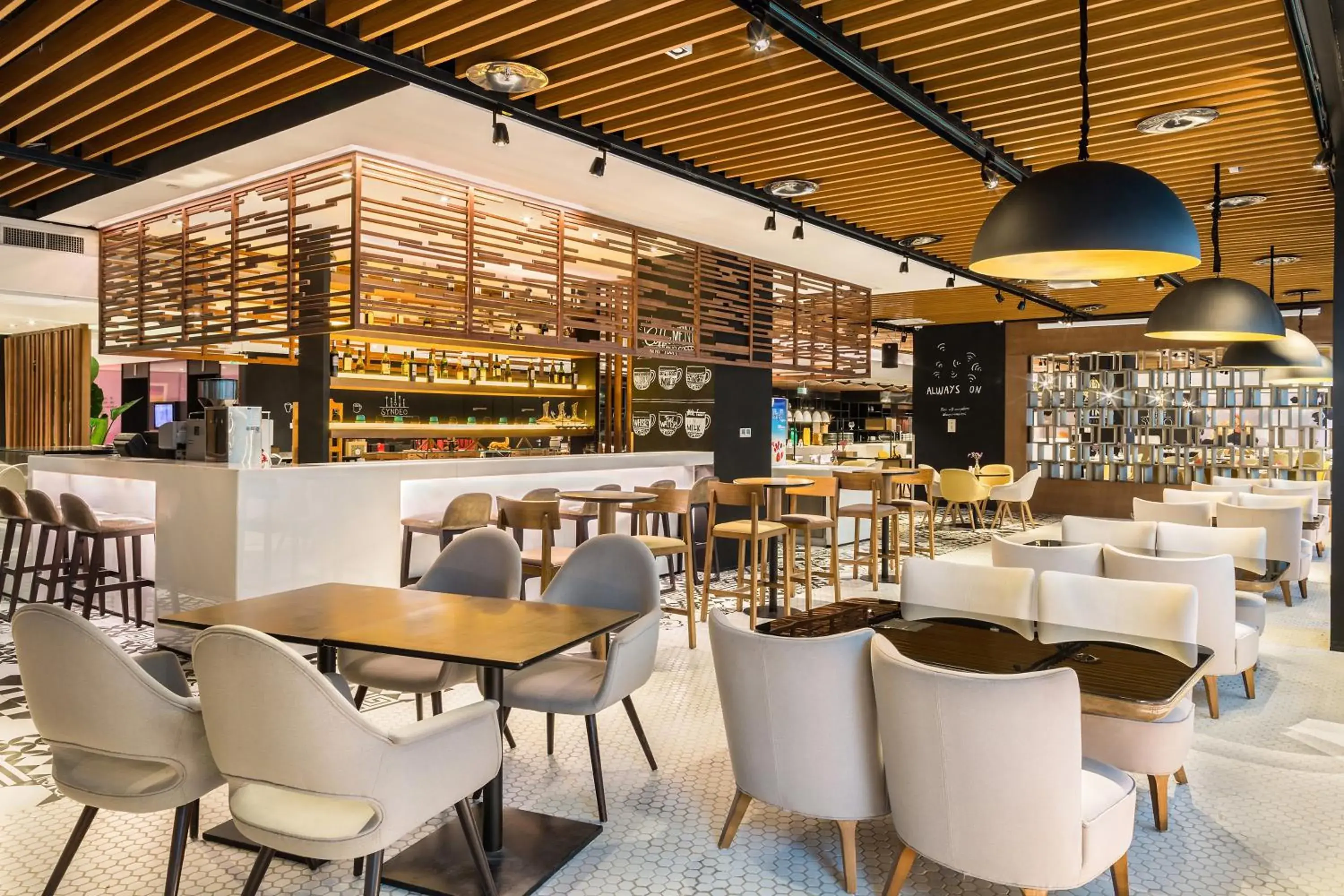 Restaurant/places to eat in INNSiDE by Meliá Zhengzhou Restaurant/places to eat in INNSiDE by Meliá Zhengzhou