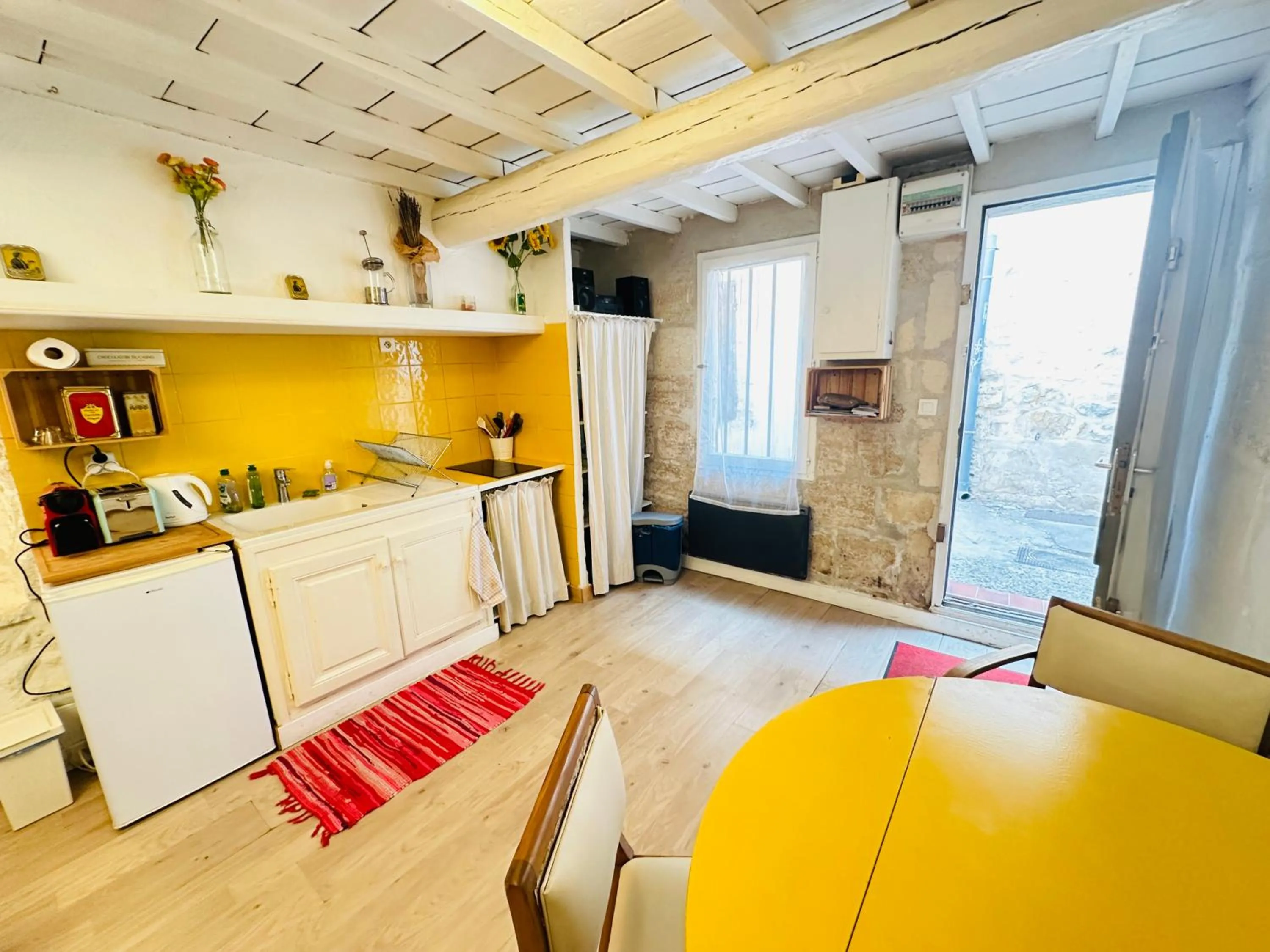 kitchen in La maison de Fanny - Au coeur d'Arles