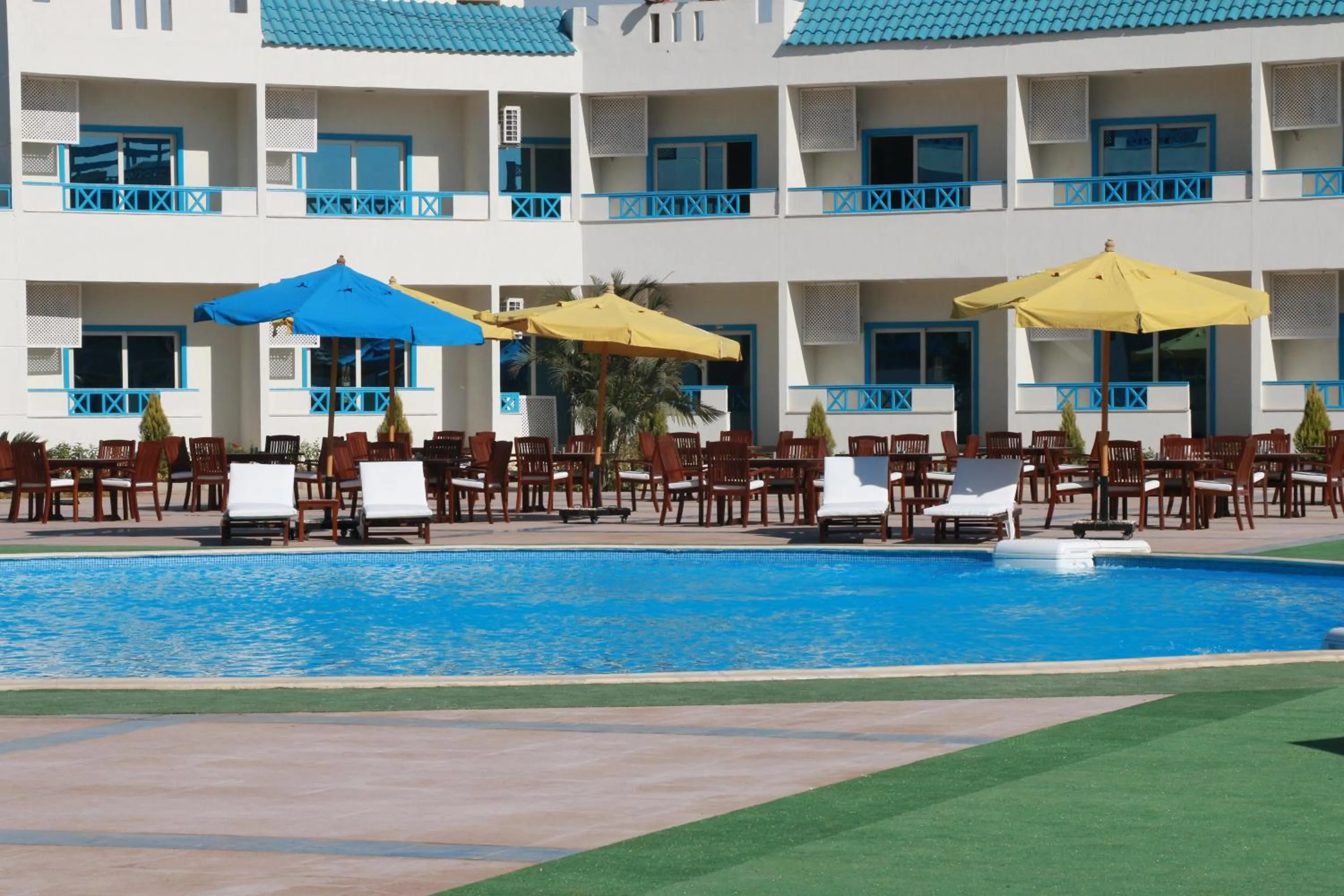 Restaurant/places to eat in The Guard Hotel