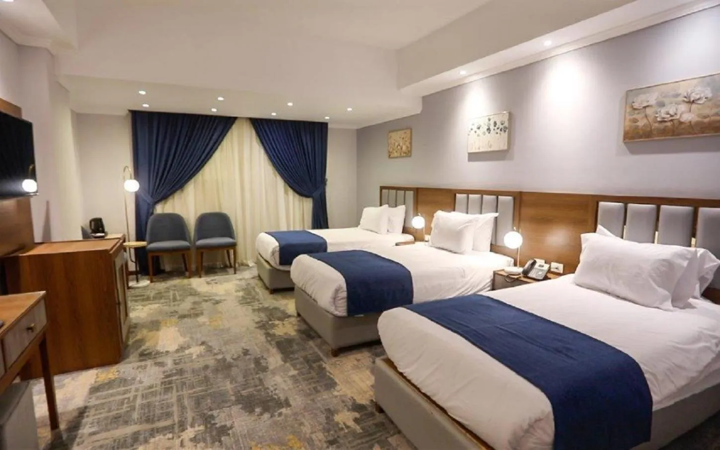 Bed in The Guard Hotel