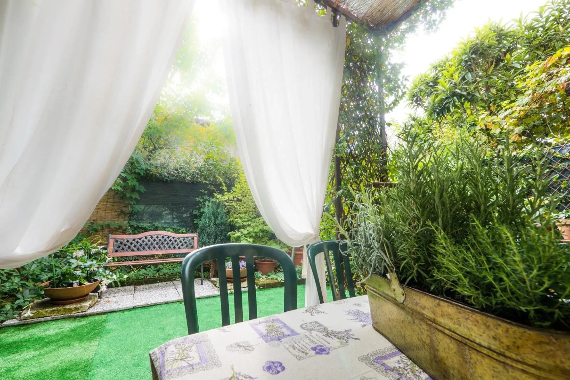 Two-Bedroom Apartment in Garden Sweet House Desenzano Two-Bedroom Apartment in Garden Sweet House Desenzano