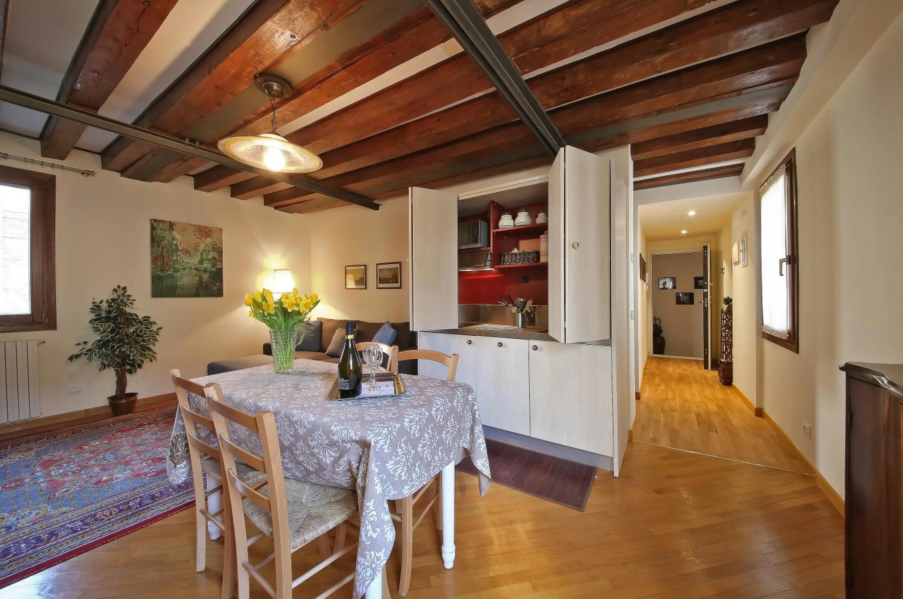 Kitchen or kitchenette in Appartamenti inside Palazzo Foscarini