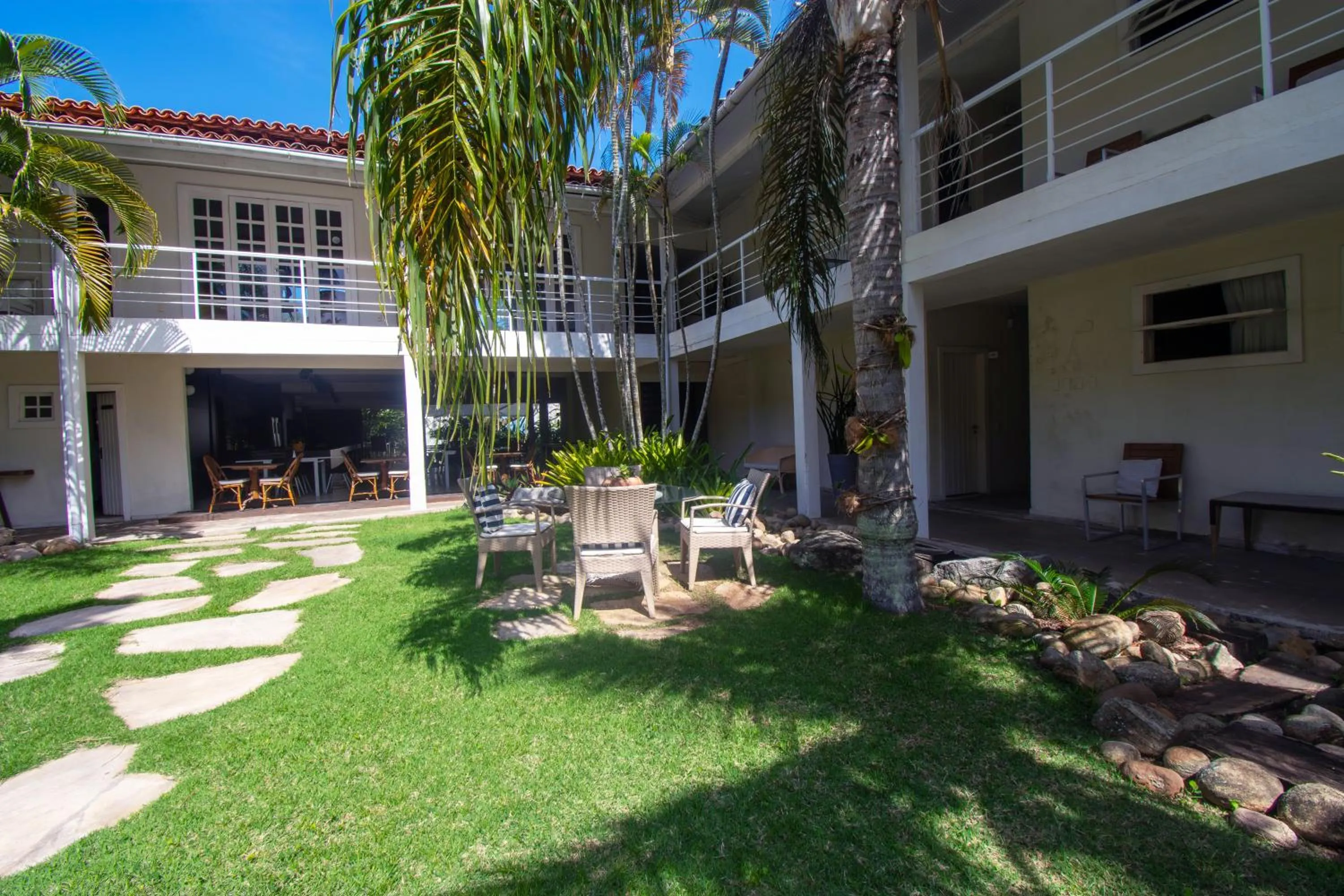 Property building in Armação dos Búzios Pousada Design