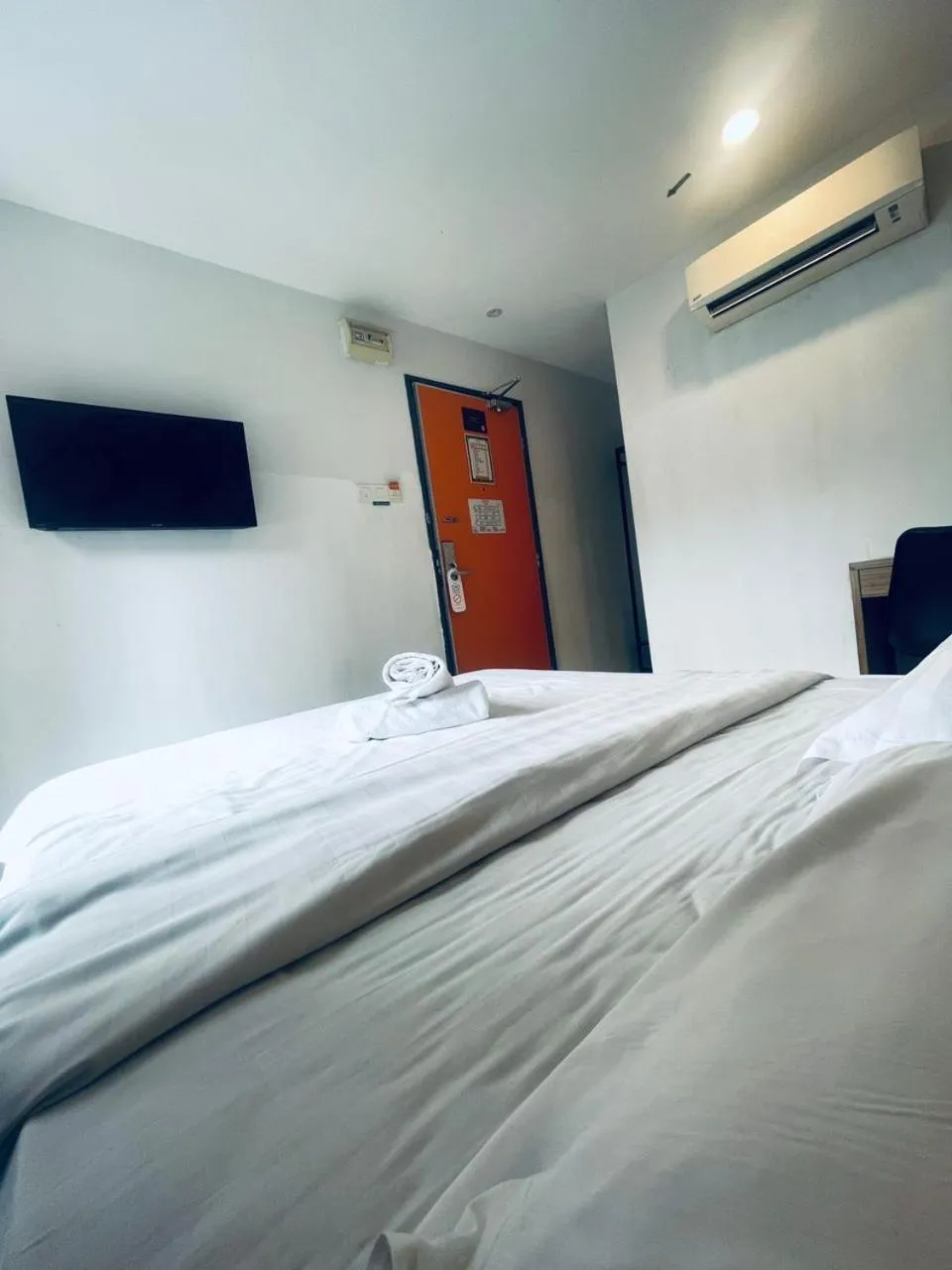 Bed in Sovotel @ Kota Damansara 8