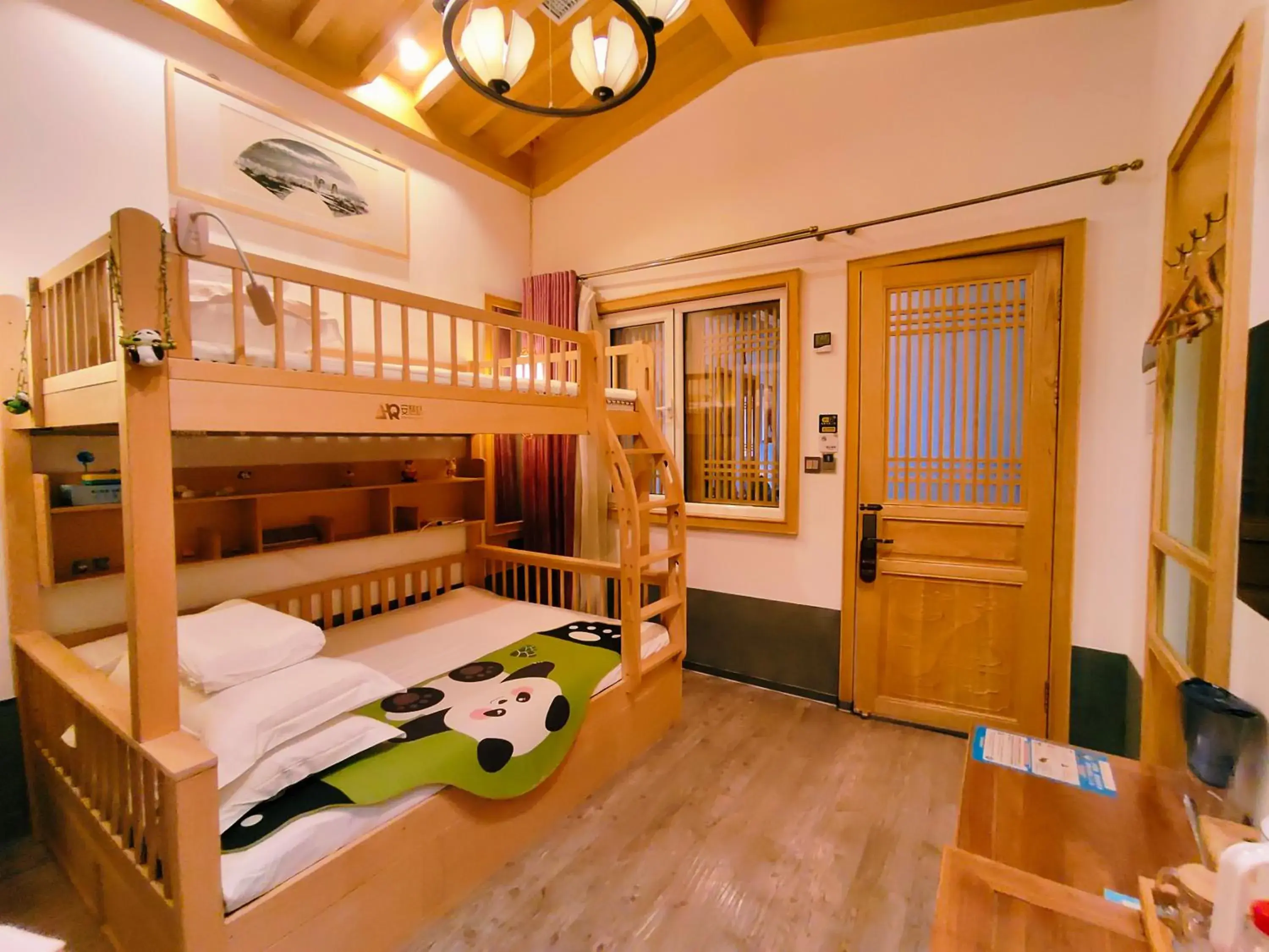 Photo of the whole room, Bed in Pipa Hotel Datong Photo of the whole room, Bed in Pipa Hotel Datong