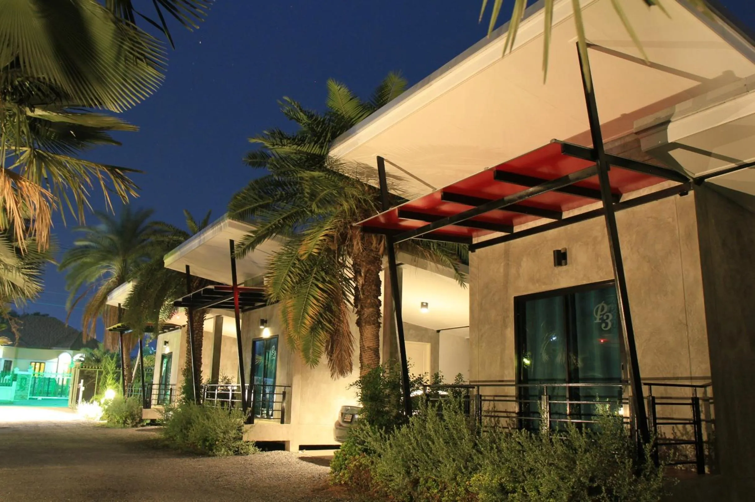 Lopburi Palm Resort
