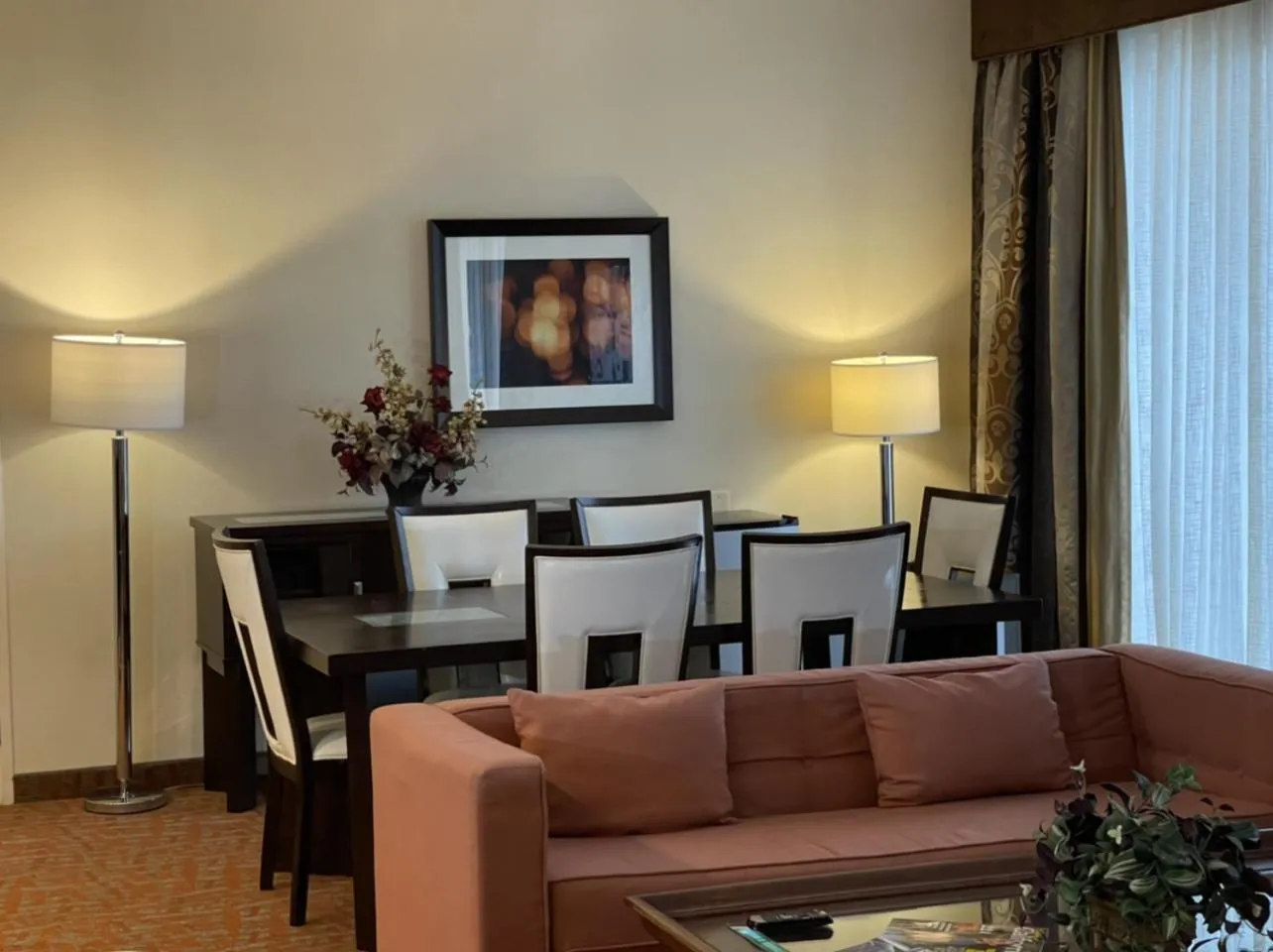 Dining area, Seating Area in The Hotel Fullerton Anaheim