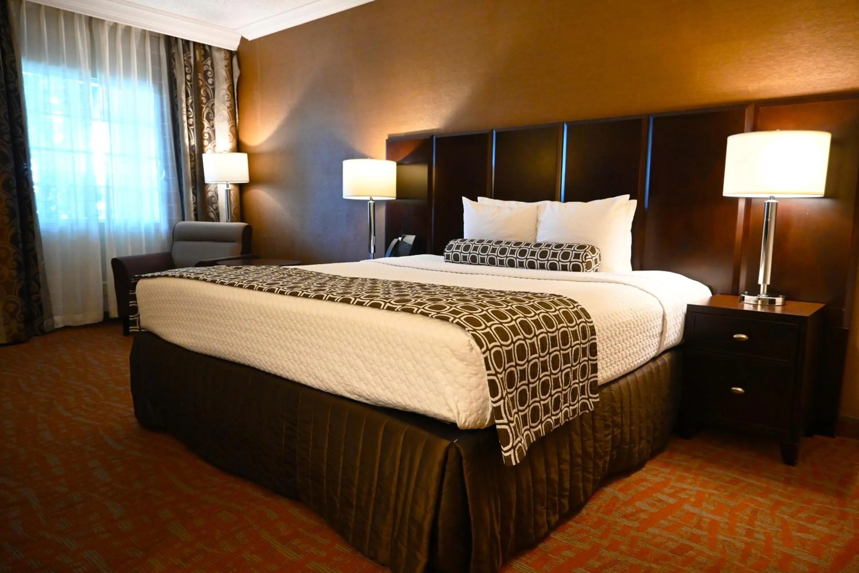 Bed in The Hotel Fullerton Anaheim