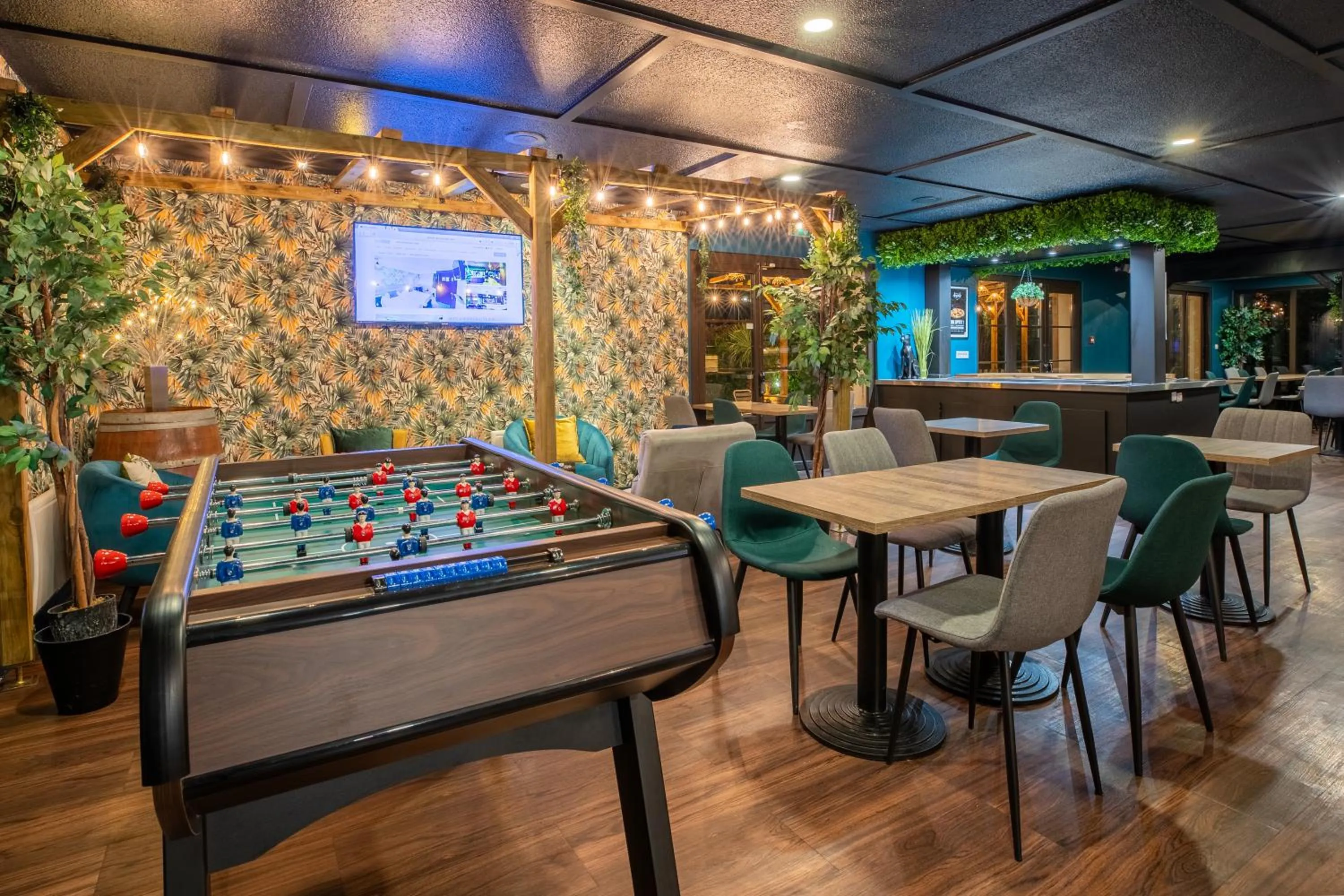 Game Room in Kyriad Direct Laon