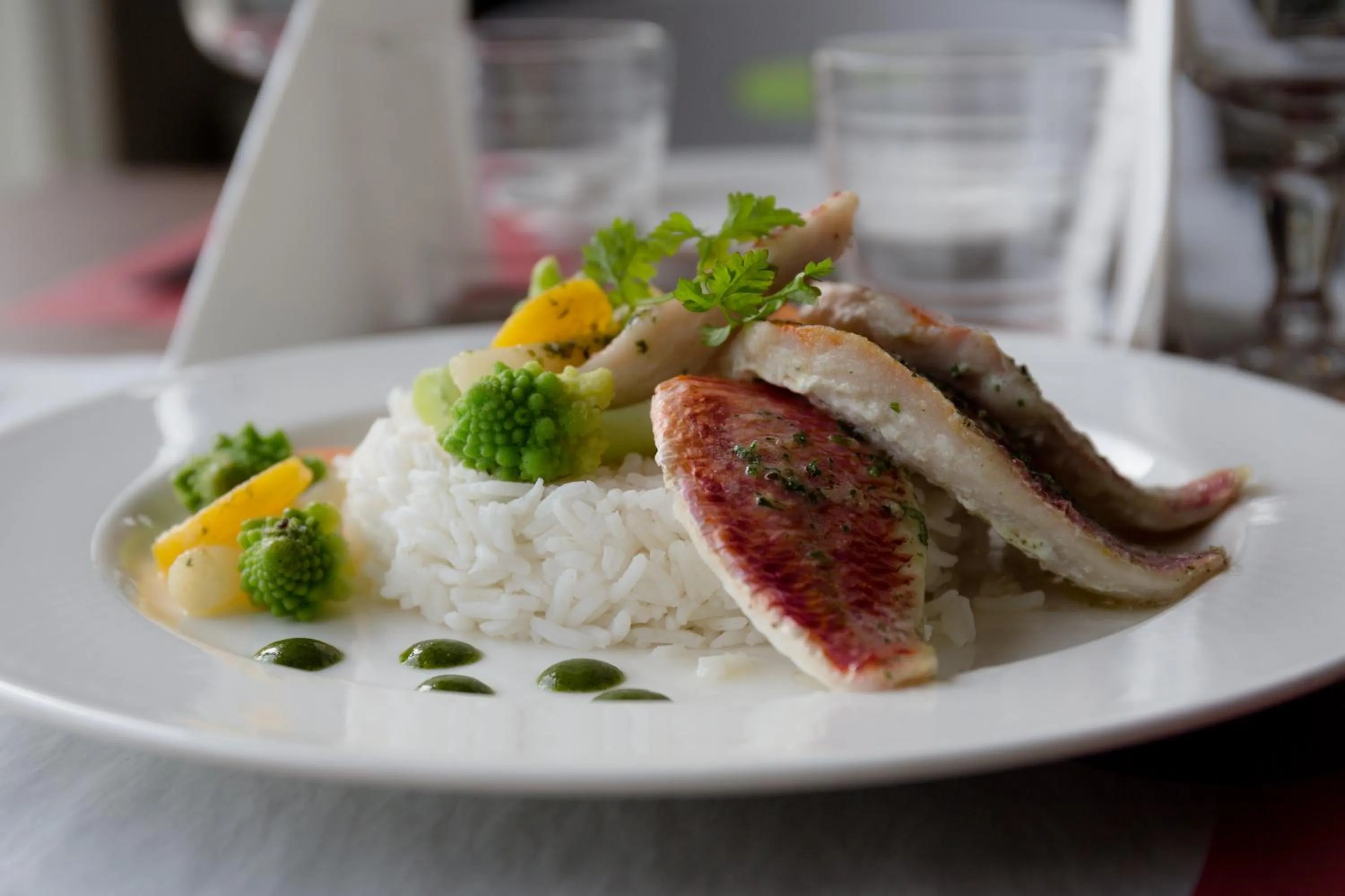 Restaurant/places to eat in Campanile Laval Ouest