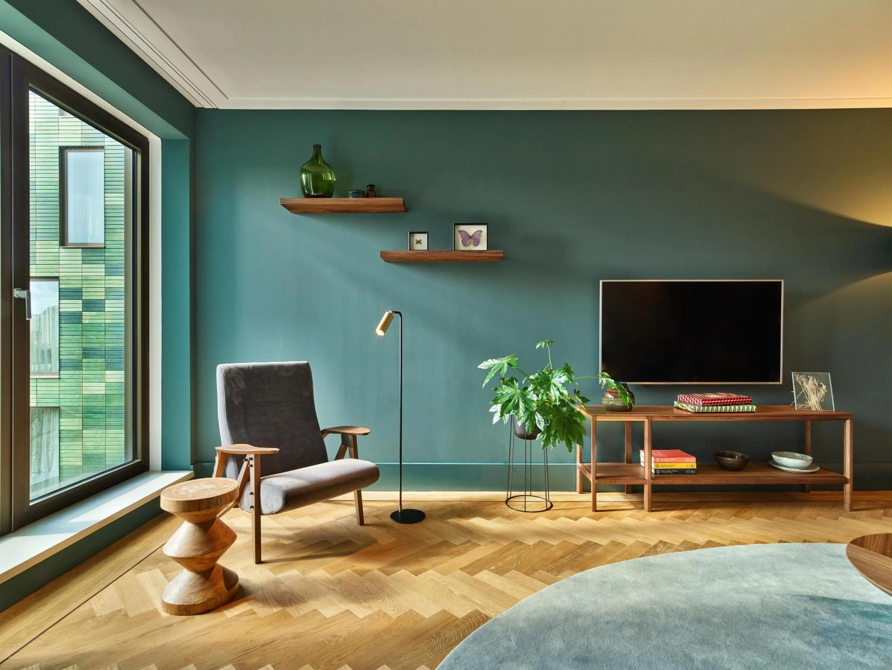 Photo of the whole room in Hyatt Regency Amsterdam