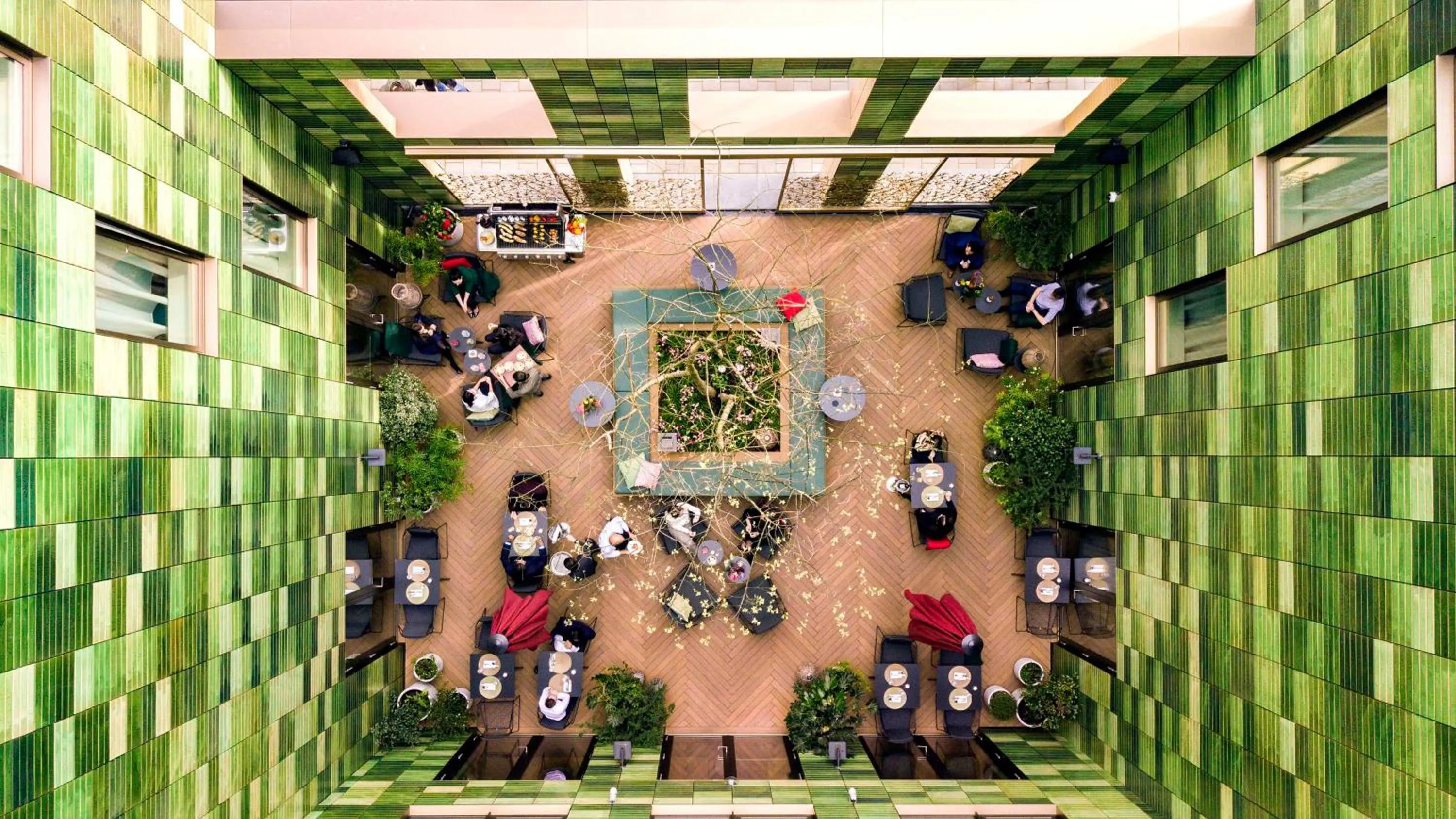 Property building in Hyatt Regency Amsterdam