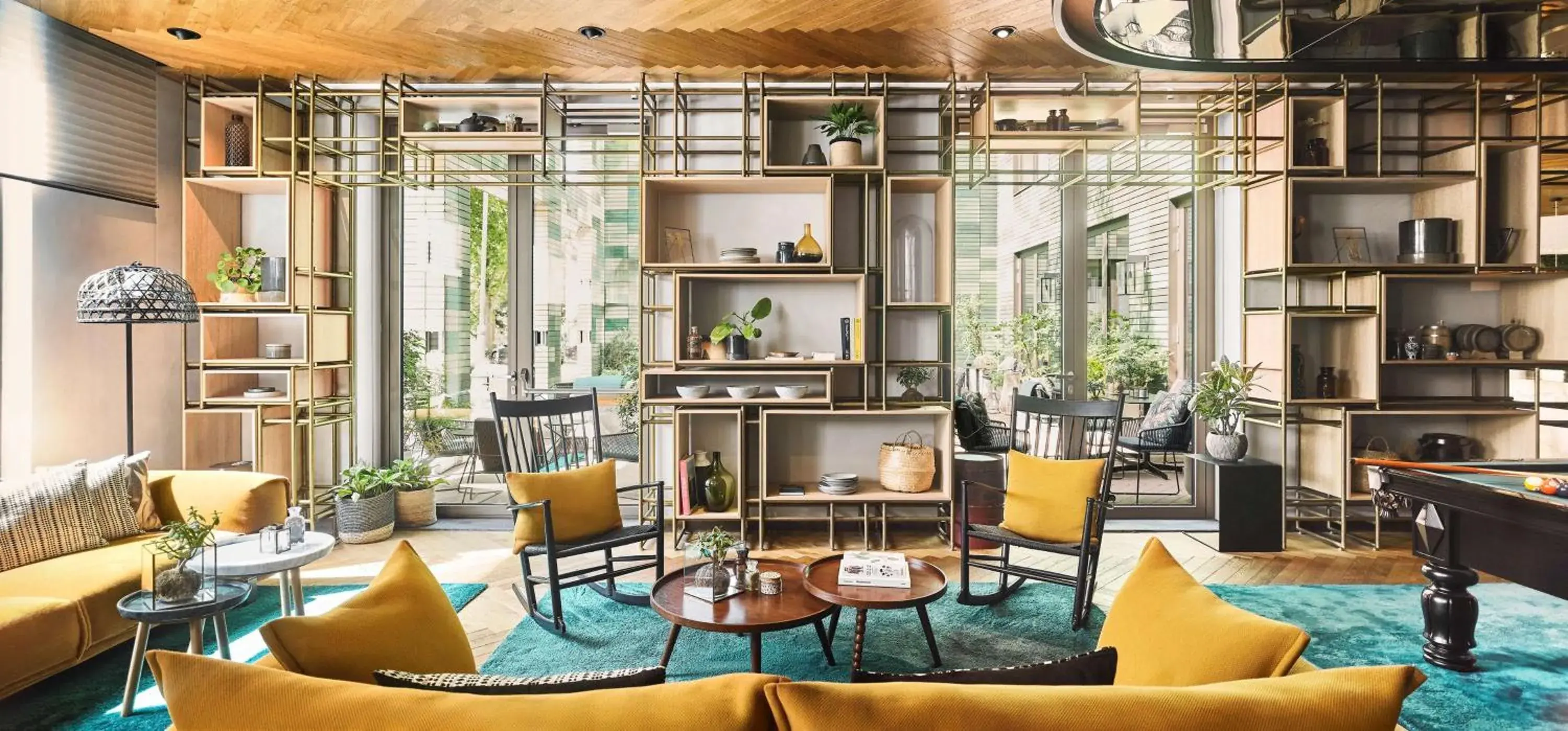 Lounge or bar in Hyatt Regency Amsterdam Lounge or bar in Hyatt Regency Amsterdam