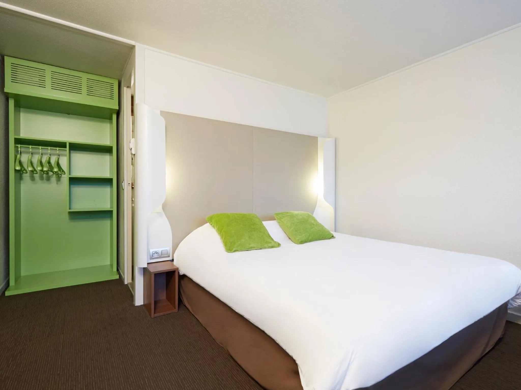 Bed in Campanile Lens