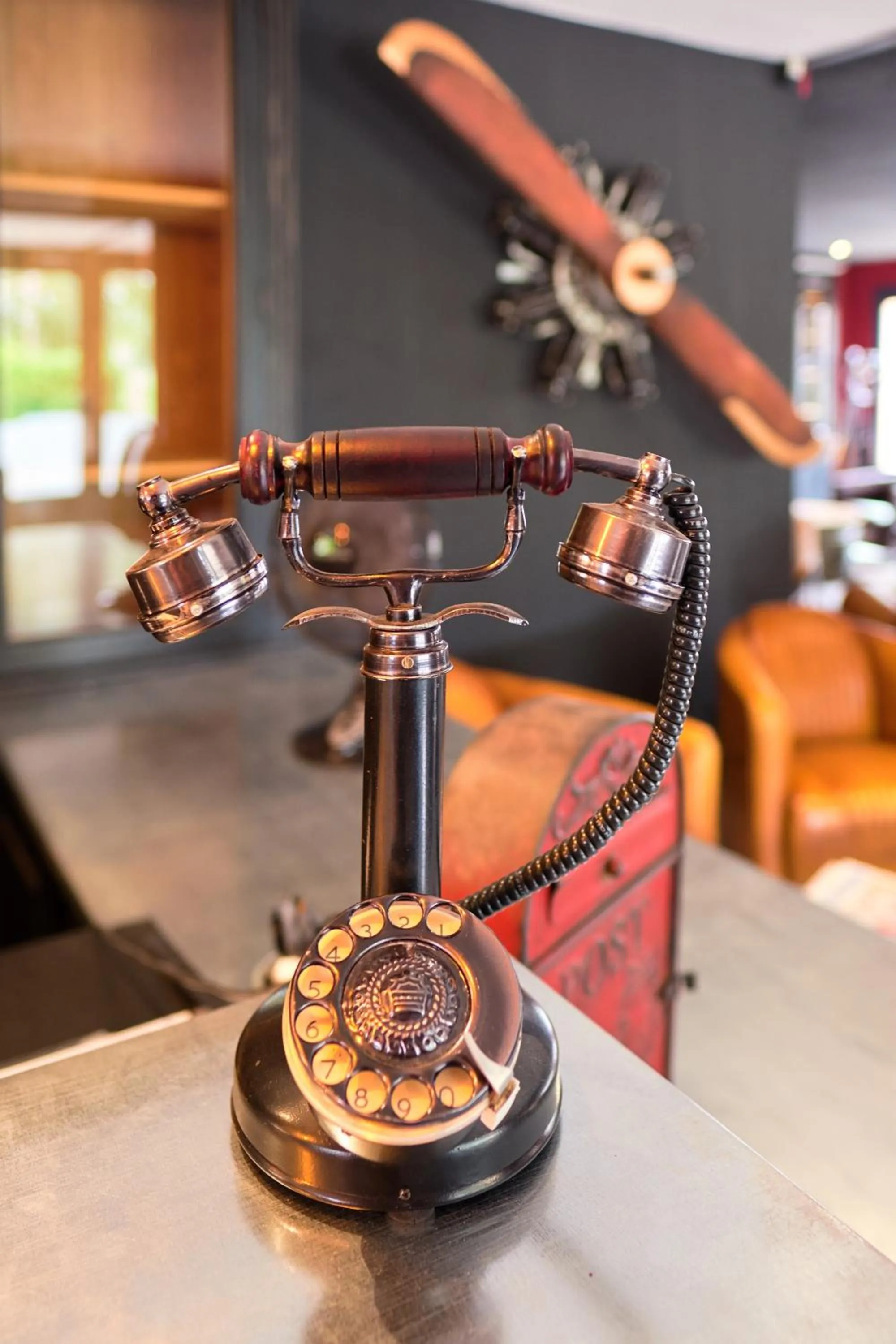 Decorative detail in Kyriad Lille Est - Hem