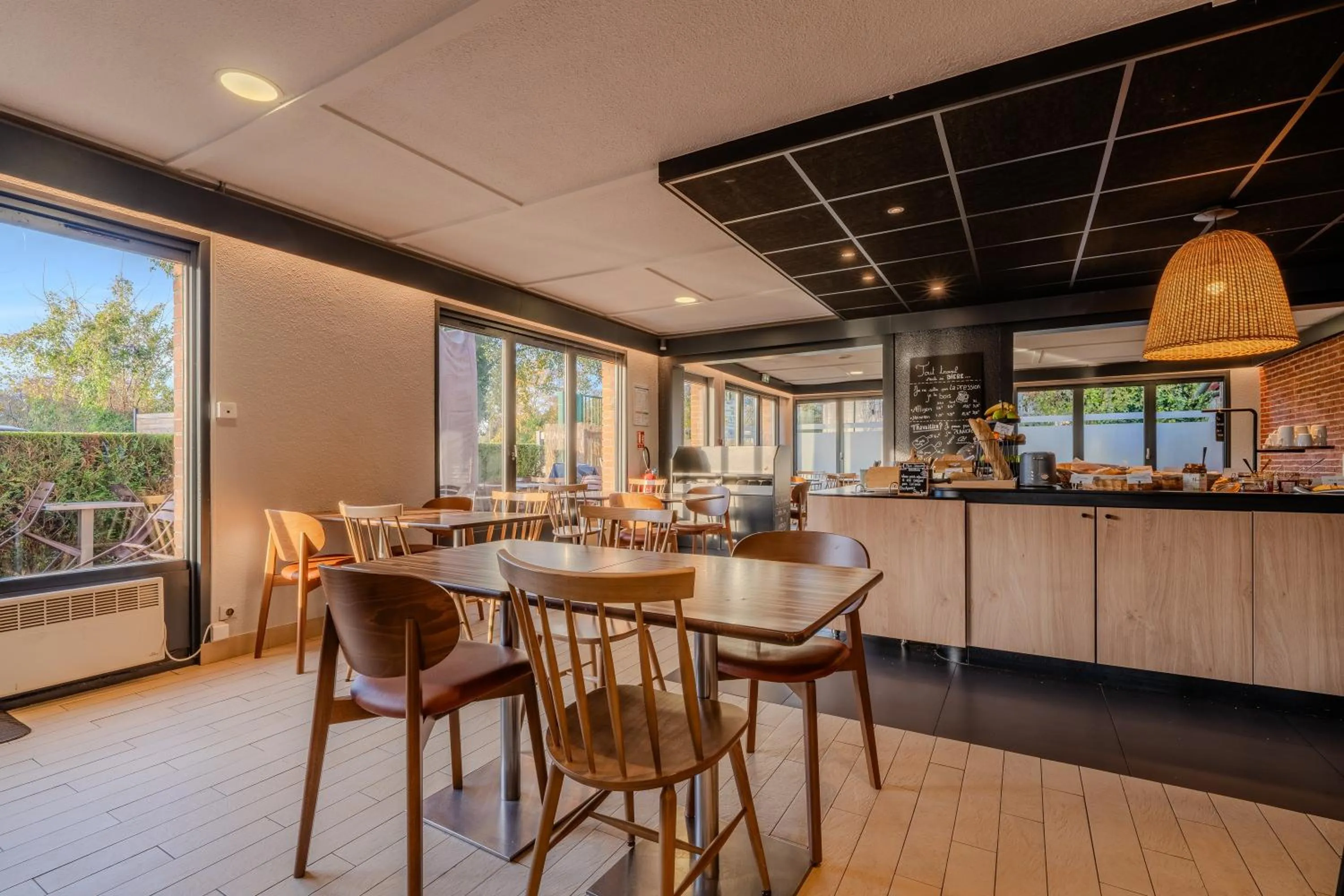 Restaurant/places to eat in Campanile NATURE - Lille Est Villeneuve-d'Ascq